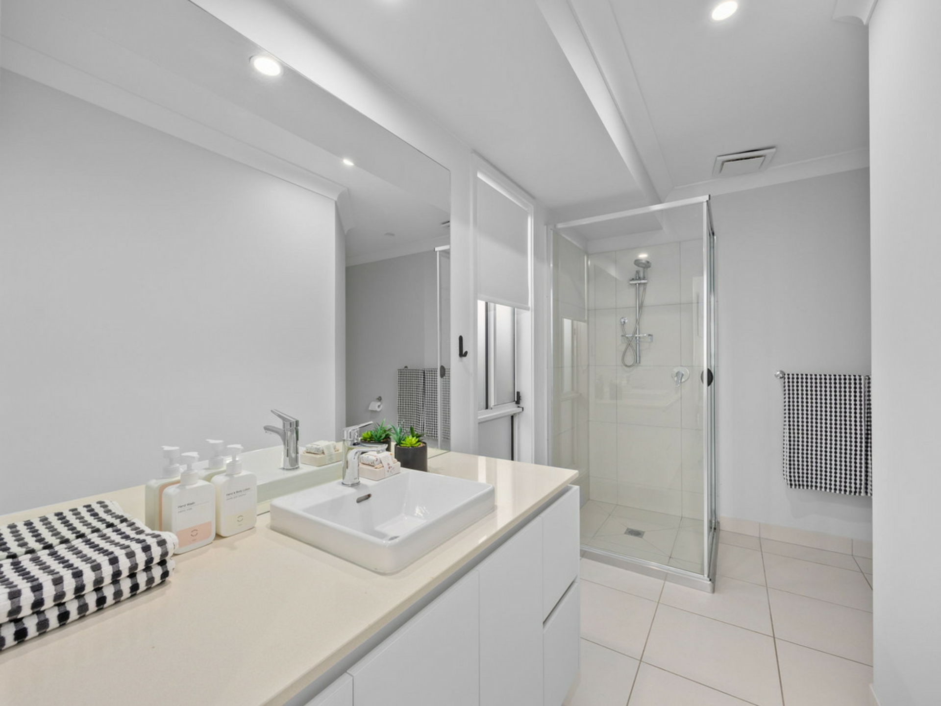 25 Jeanine Crescent, NIRIMBA