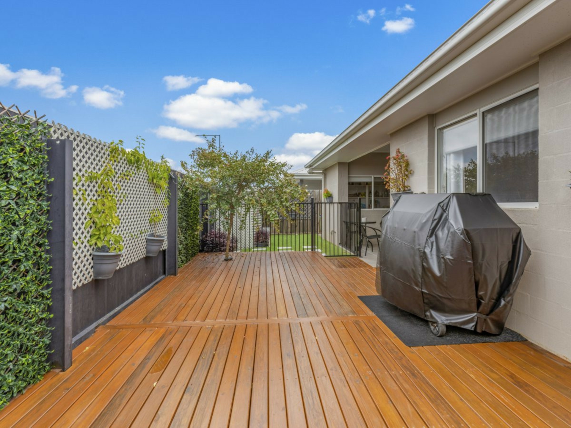 67 Adrian Circuit, NIRIMBA