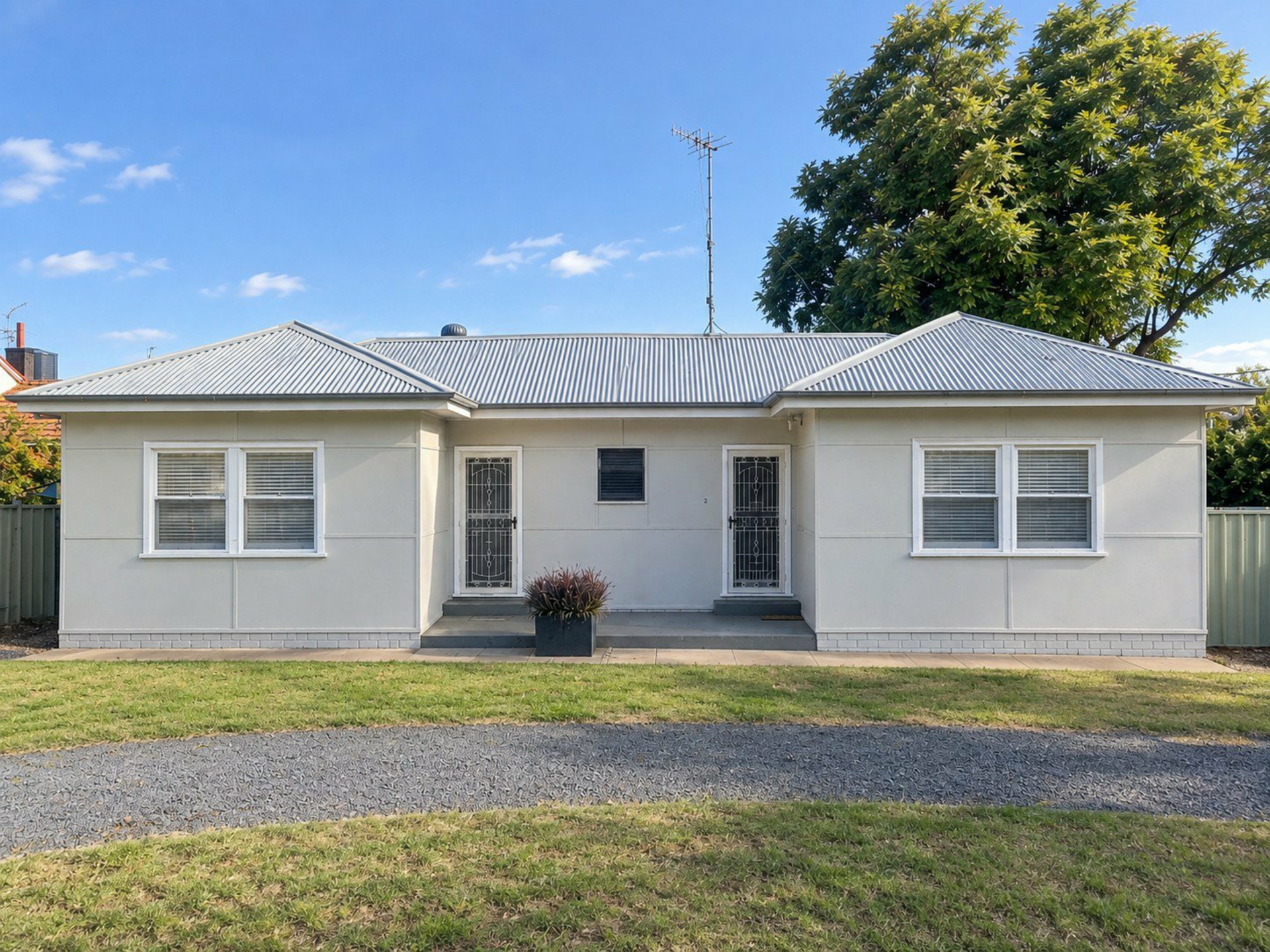 1/50 Ortella Street — photo from LJ Hooker Griffith