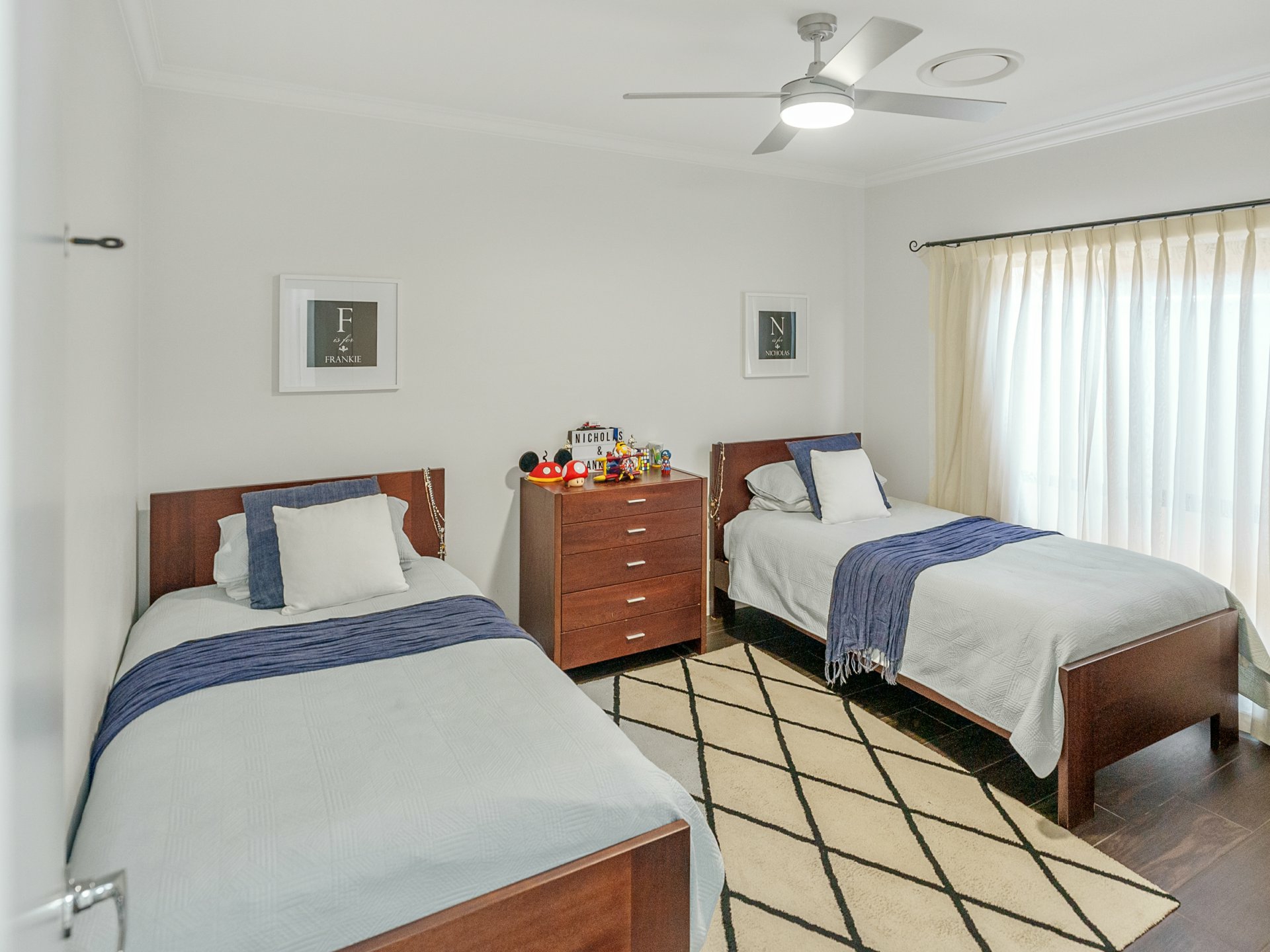 13 Nelson Drive, GRIFFITH