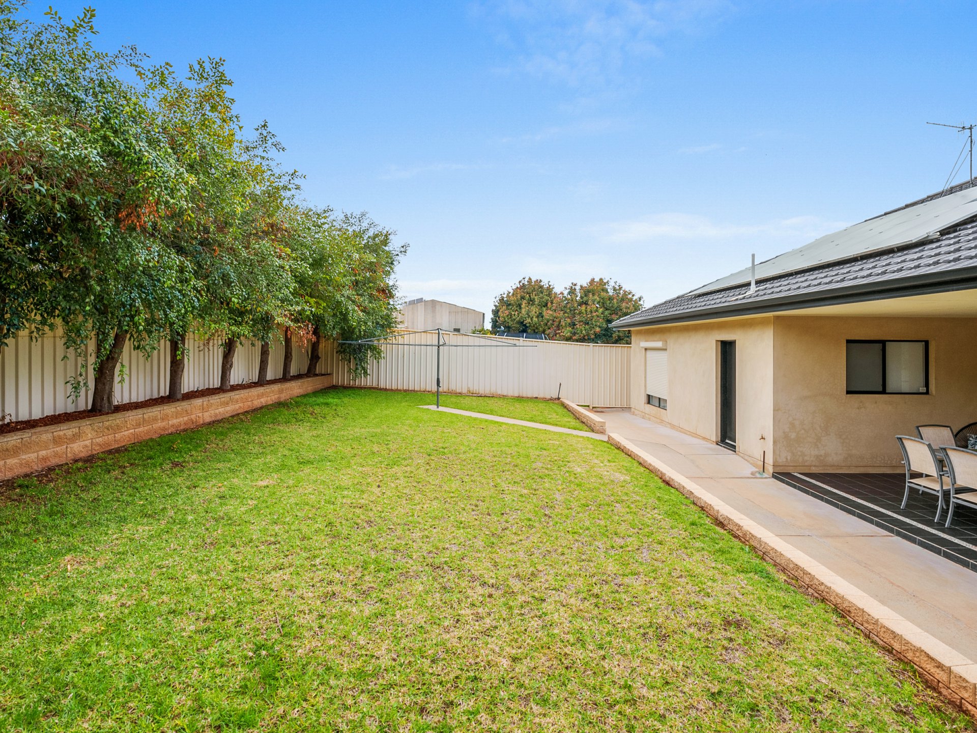13 Nelson Drive, GRIFFITH