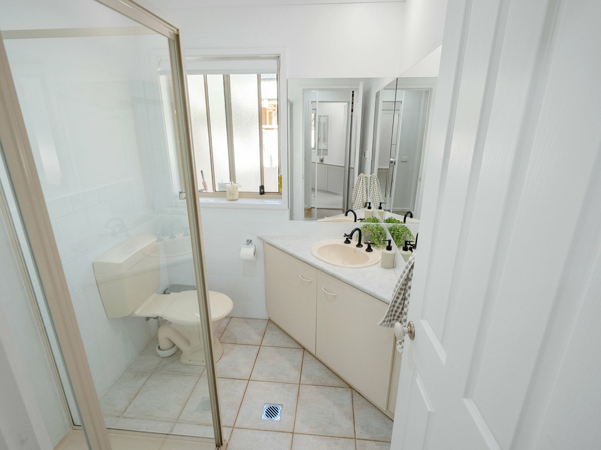 1 Innisvale Court — photo 5 of 12