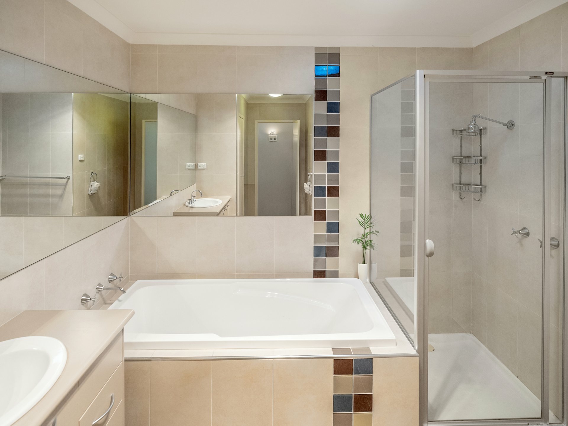 57 Nelson Drive — photo 9 of 14