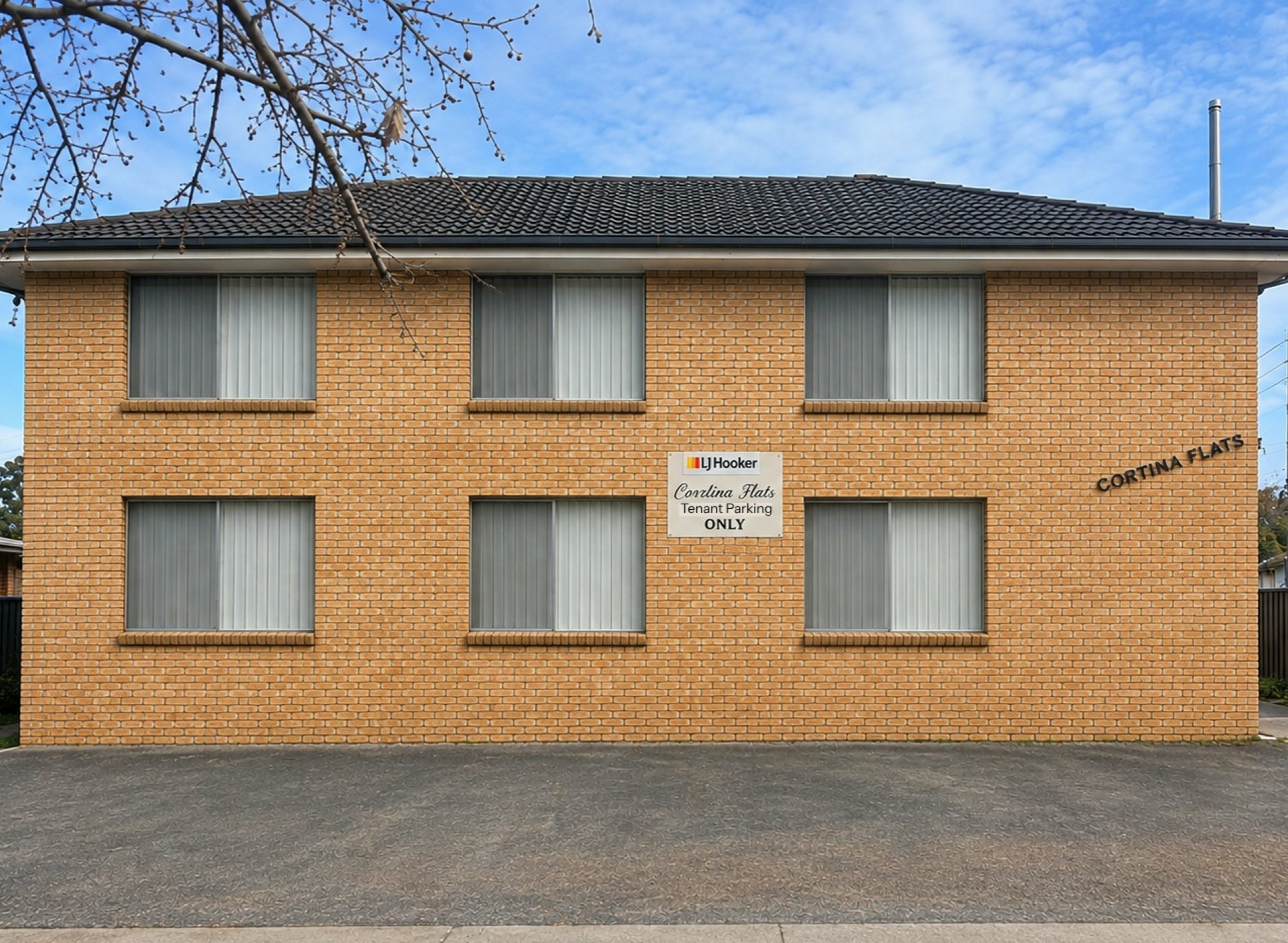 2/1 Kookora Street — photo from LJ Hooker Griffith