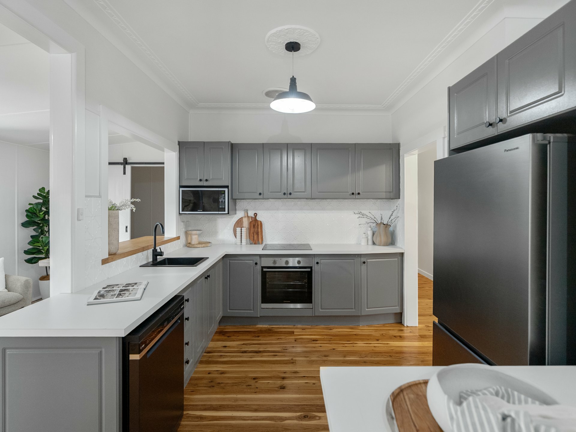 111 Ortella Street — photo 3 of 11