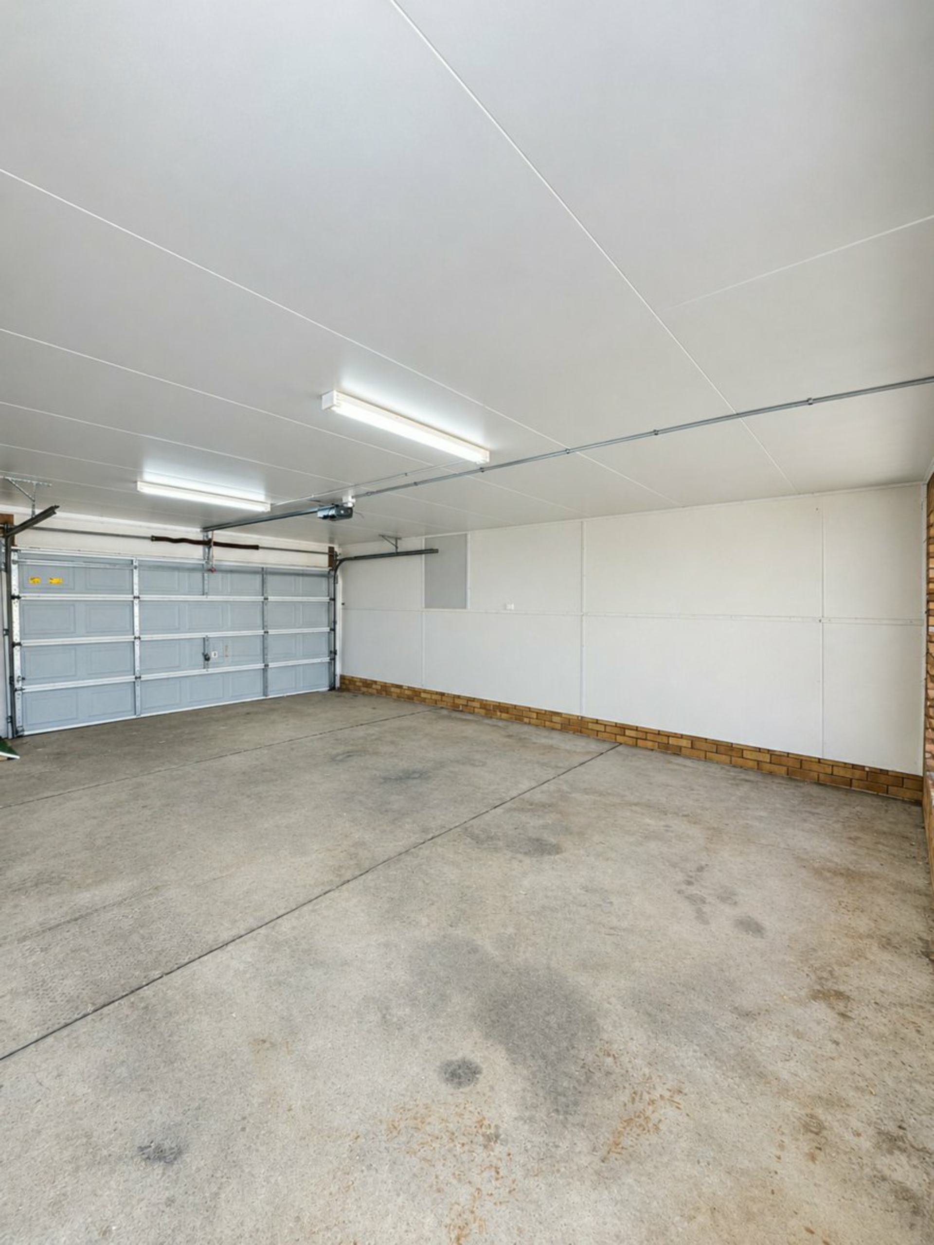 73 Kookora Street — photo 6 of 6