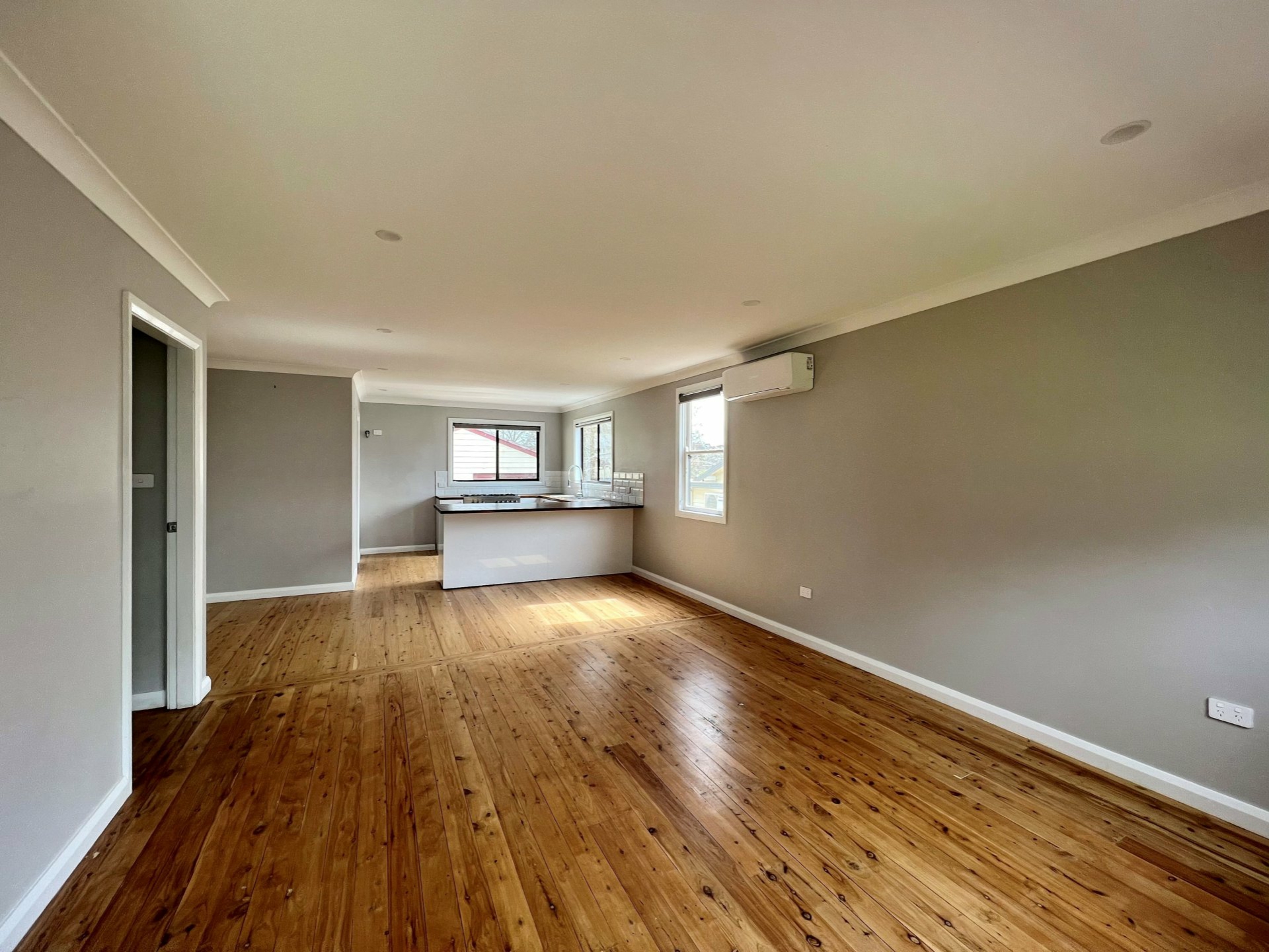 11 Hamley Street, SOUTH BATHURST