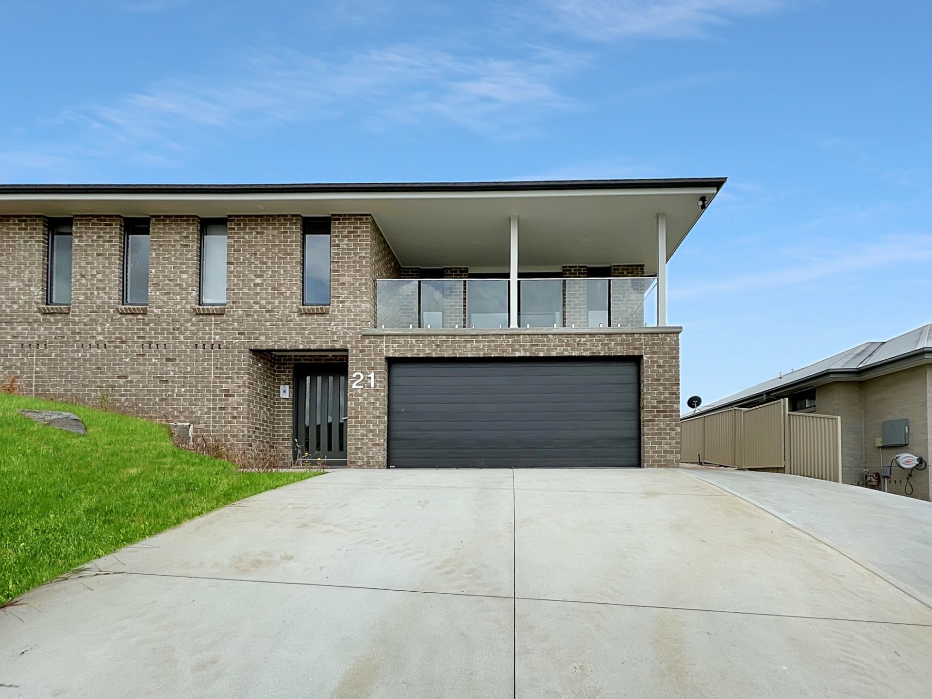21 Icely Street, EGLINTON