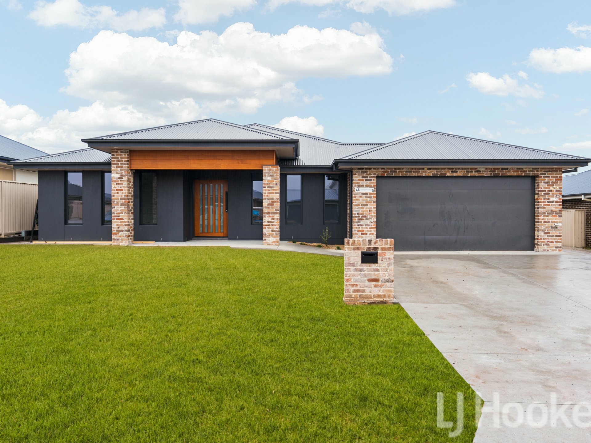 45 Wentworth Drive, KELSO