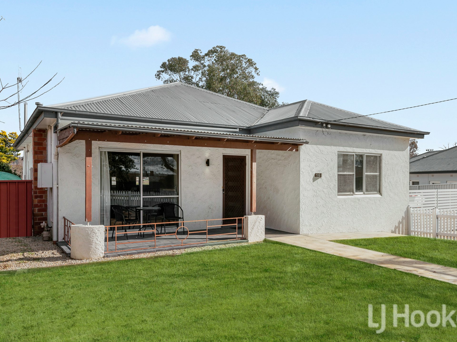 16 Russell Street Gormans Hill NSW