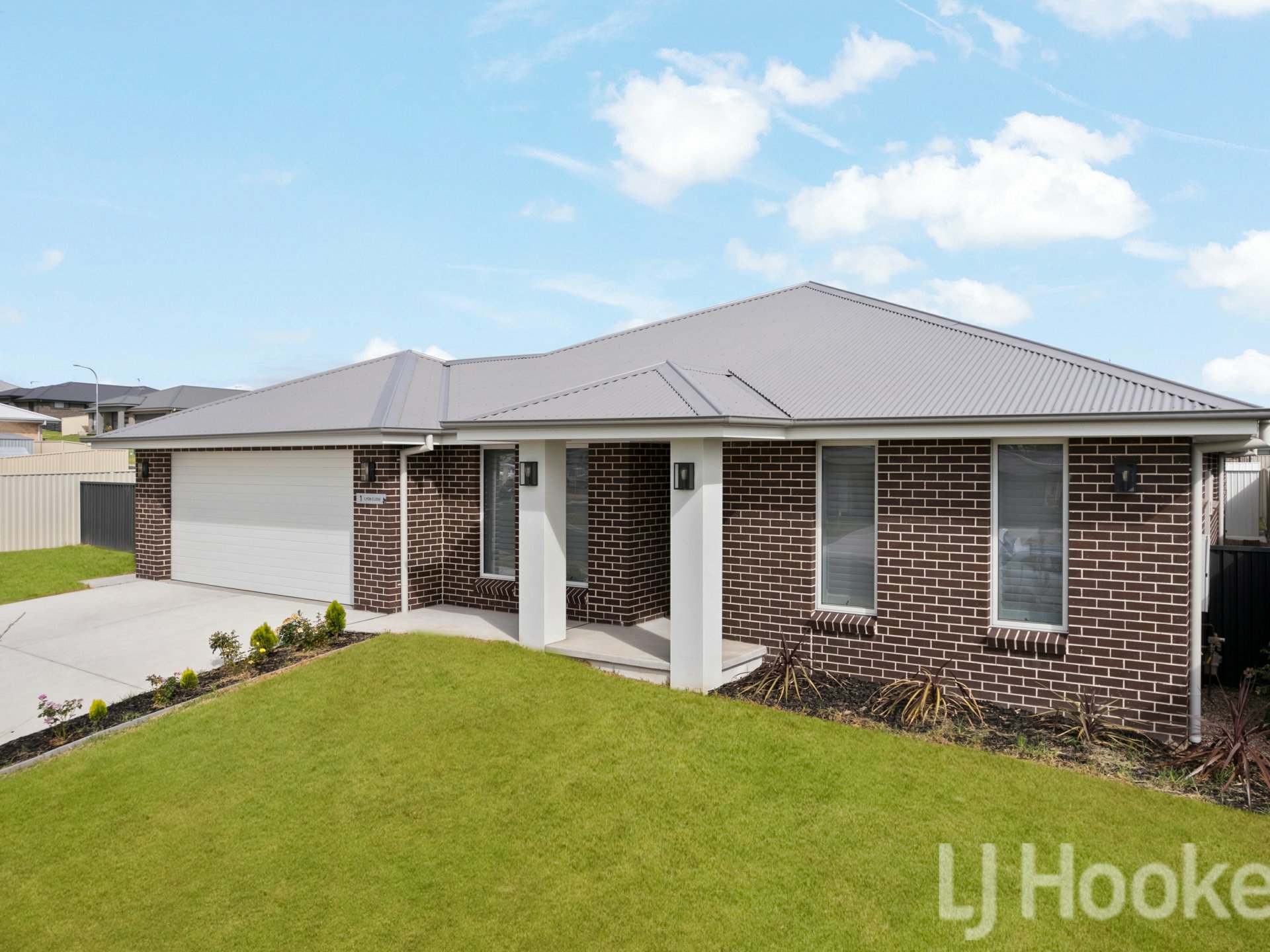 1 Lyon Close, KELSO
