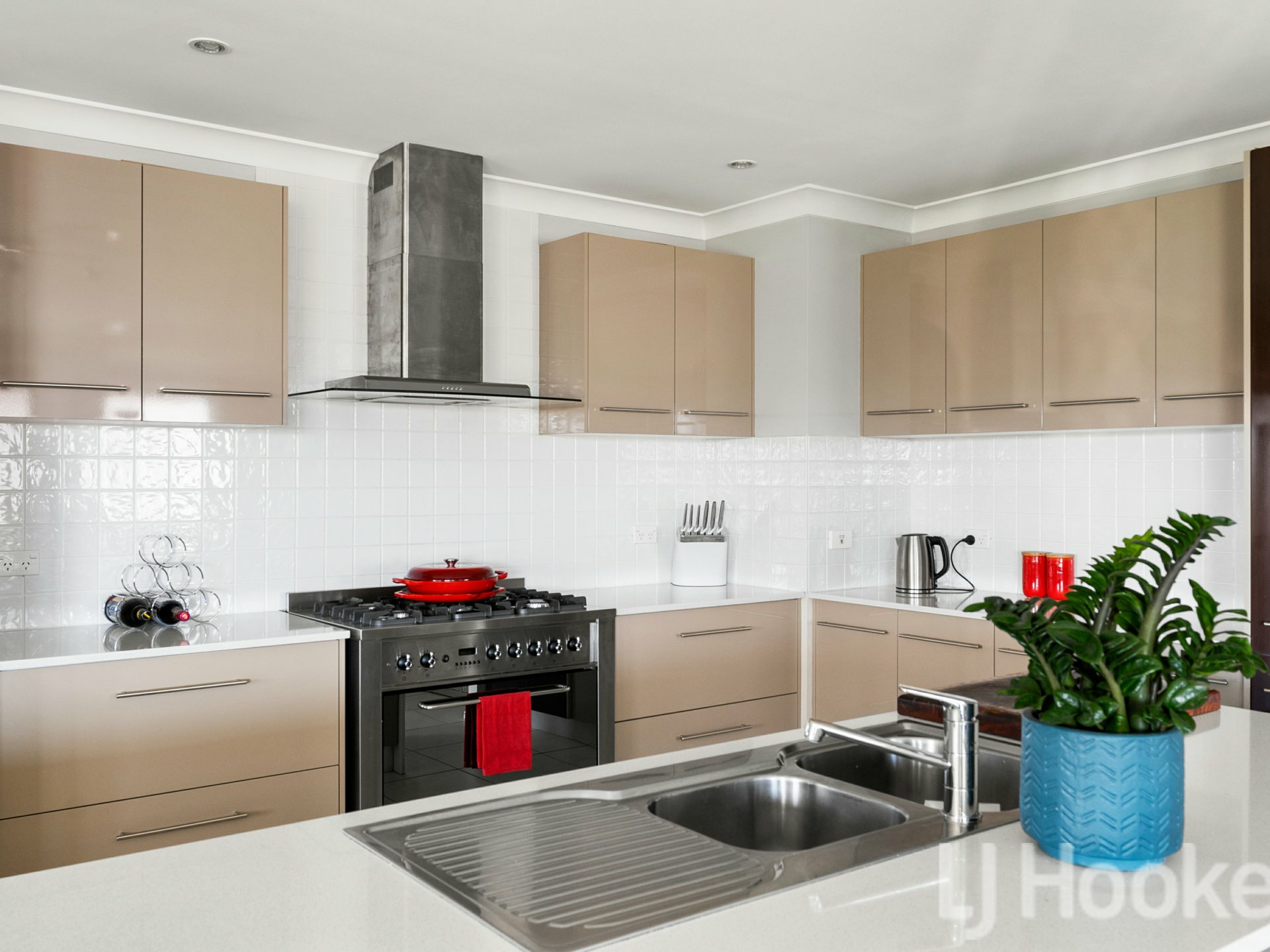 7 Blackwood Close, KELSO