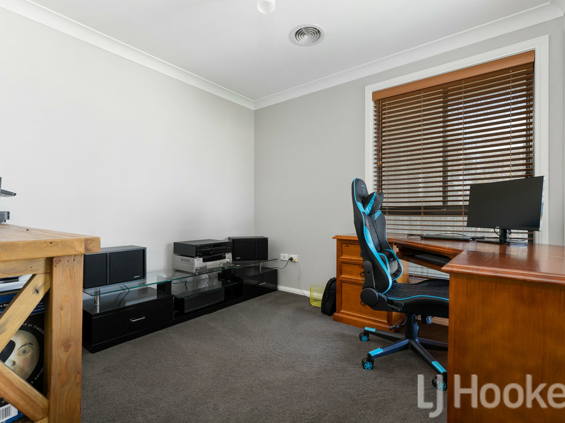 7 Blackwood Close, KELSO