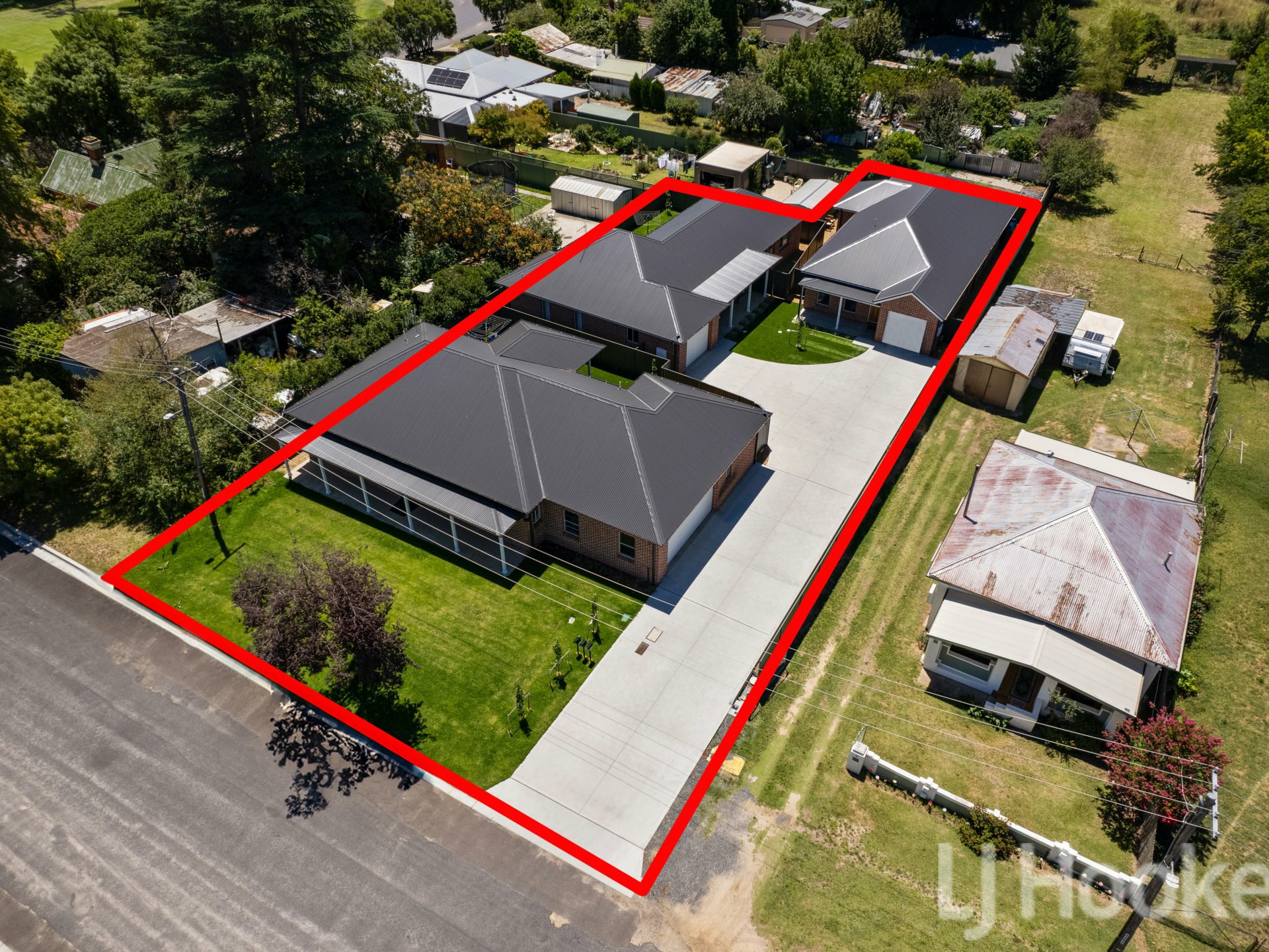 11 Baillie Street, BATHURST