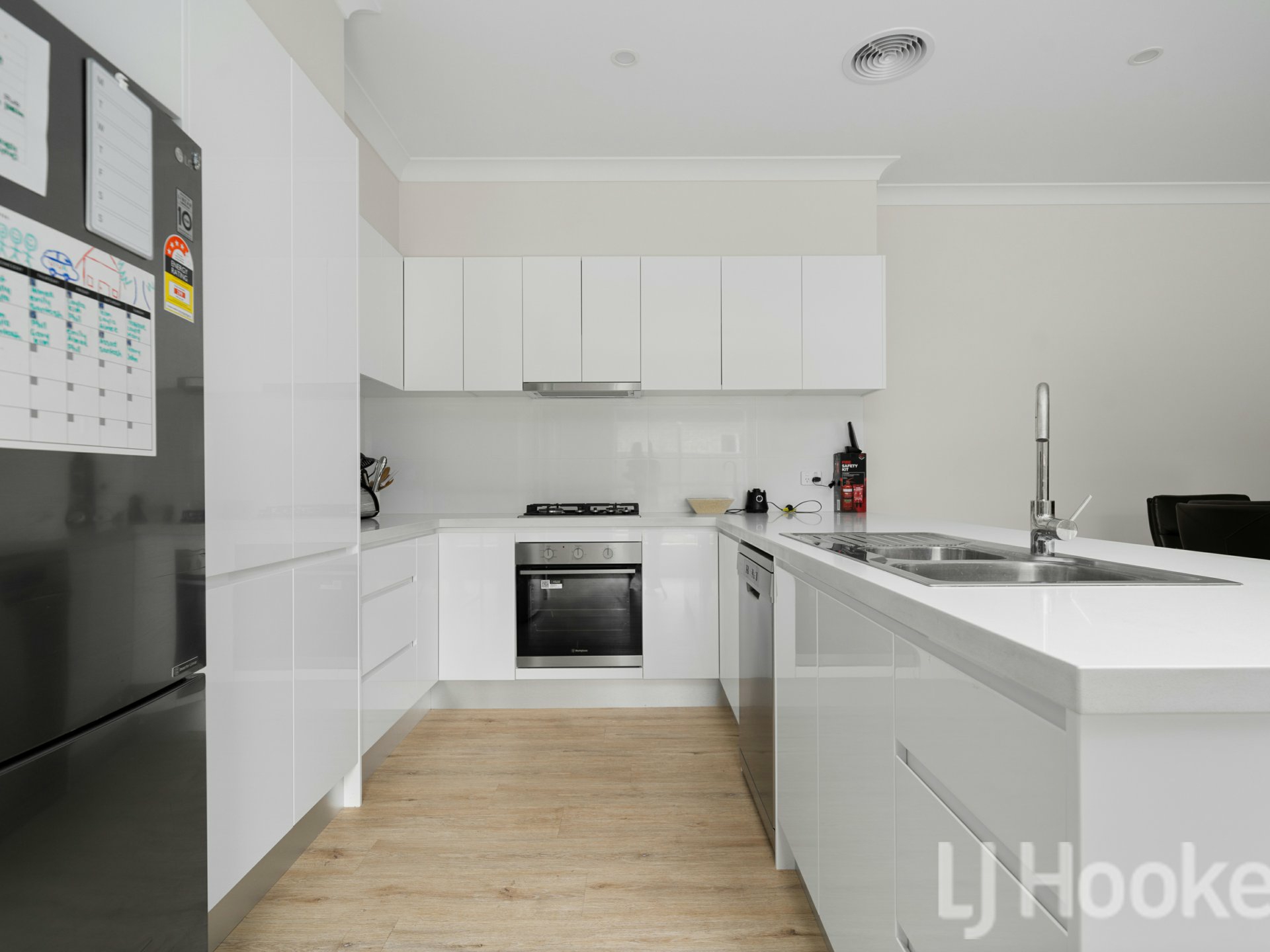 11 Baillie Street, BATHURST