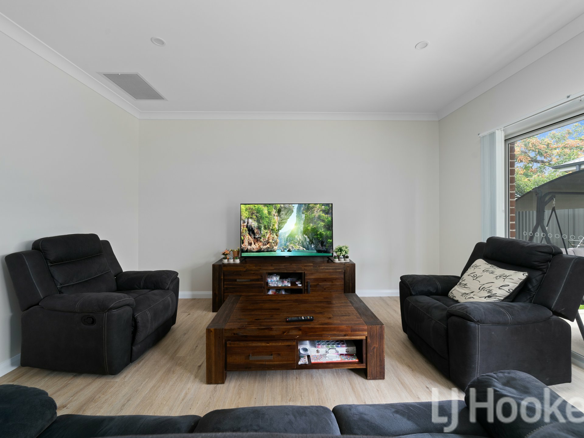11 Baillie Street, BATHURST