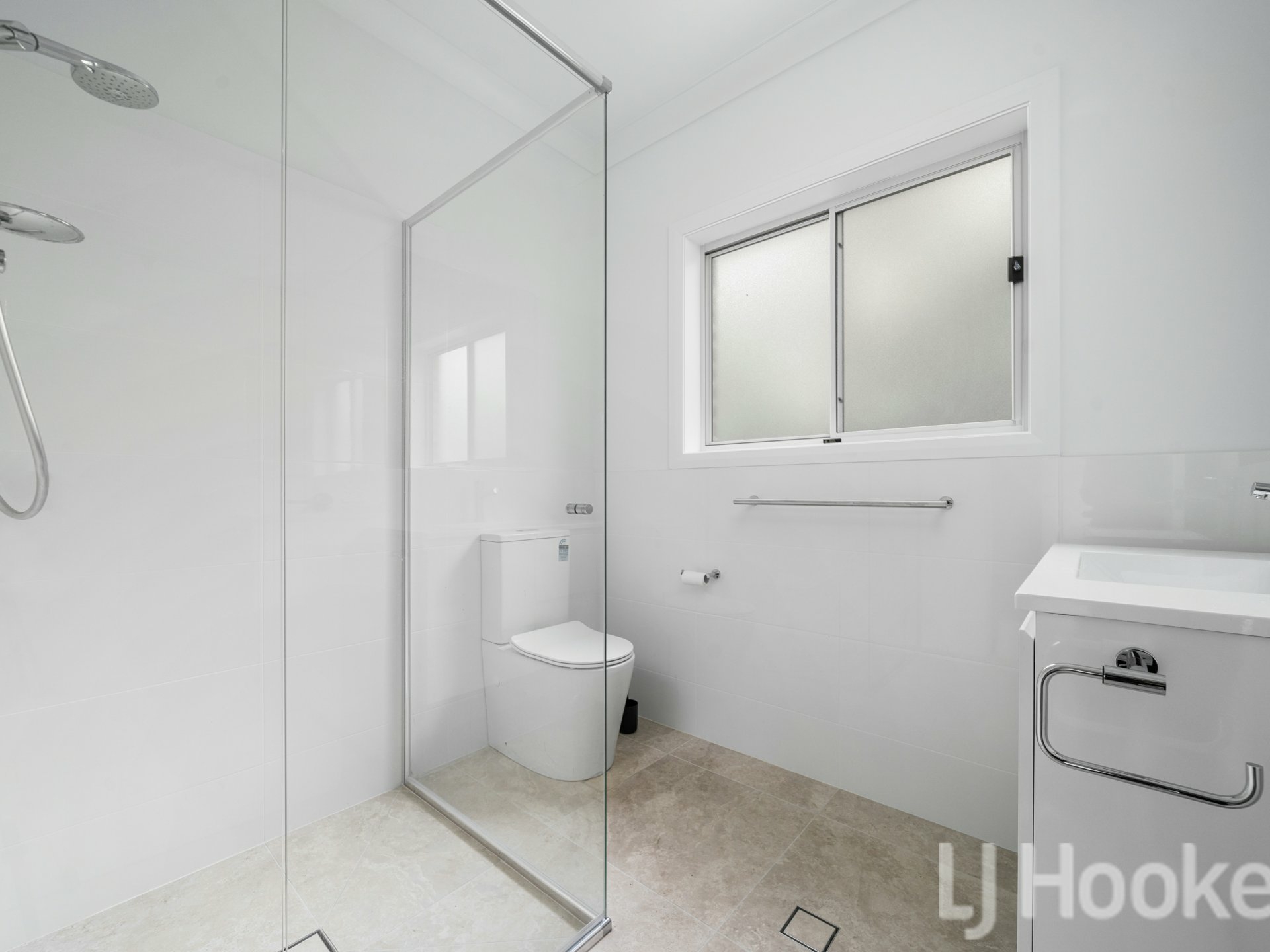 11 Baillie Street, BATHURST