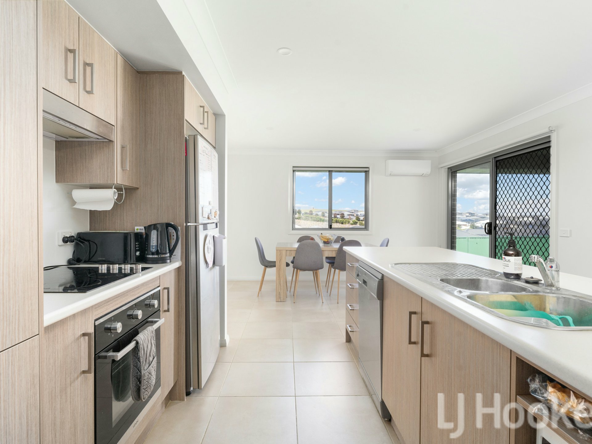 20 Wallace Way, KELSO