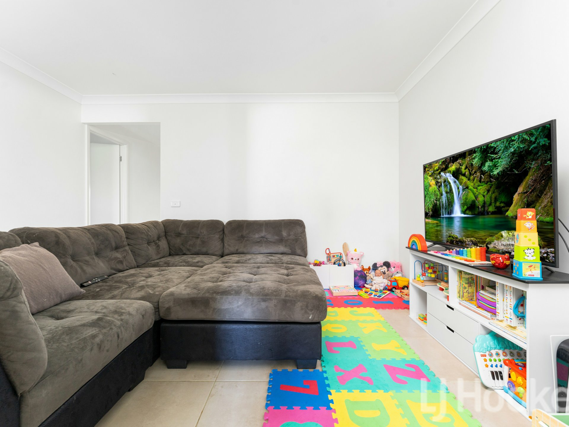 20 Wallace Way, KELSO
