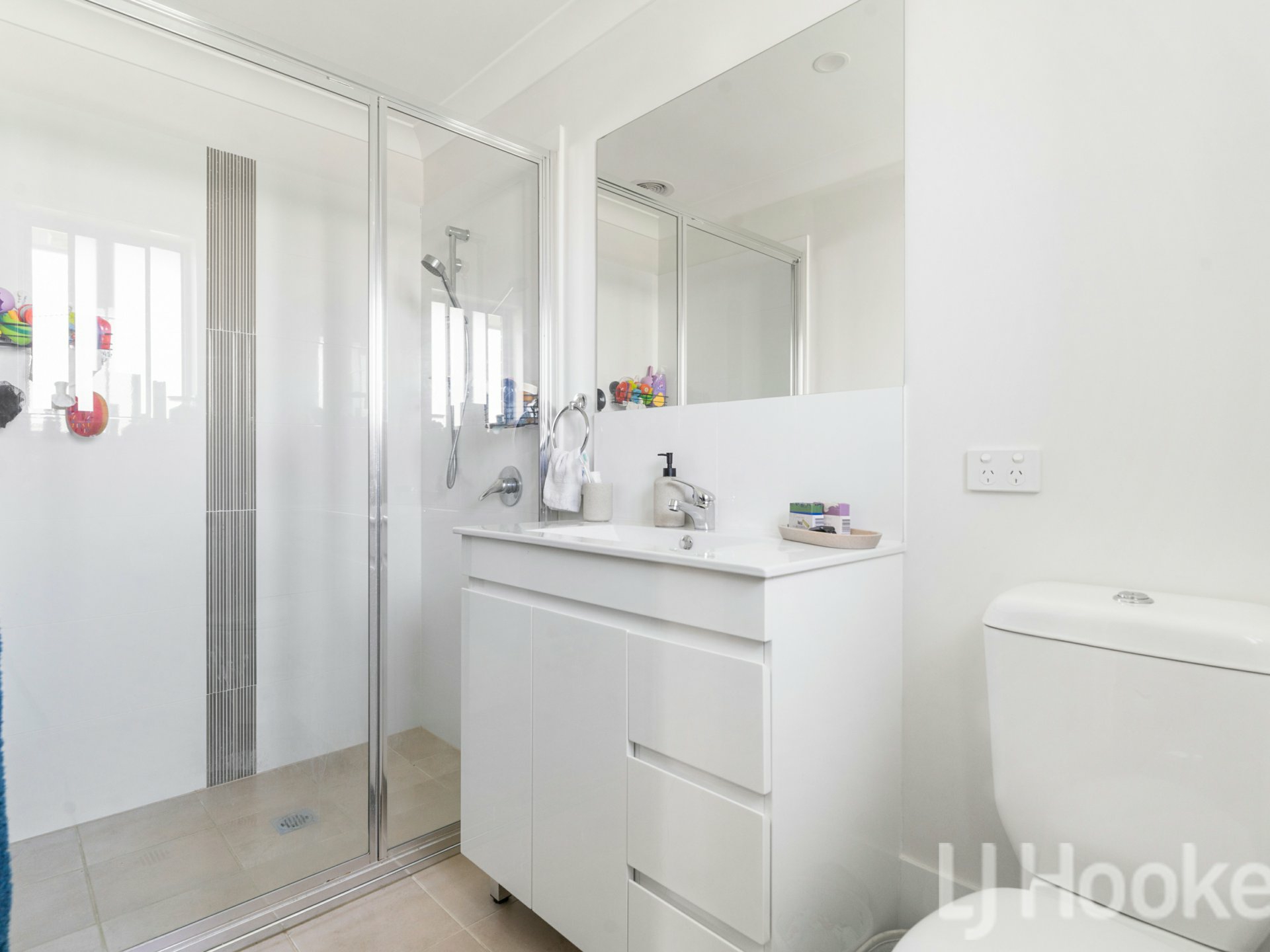 20 Wallace Way, KELSO