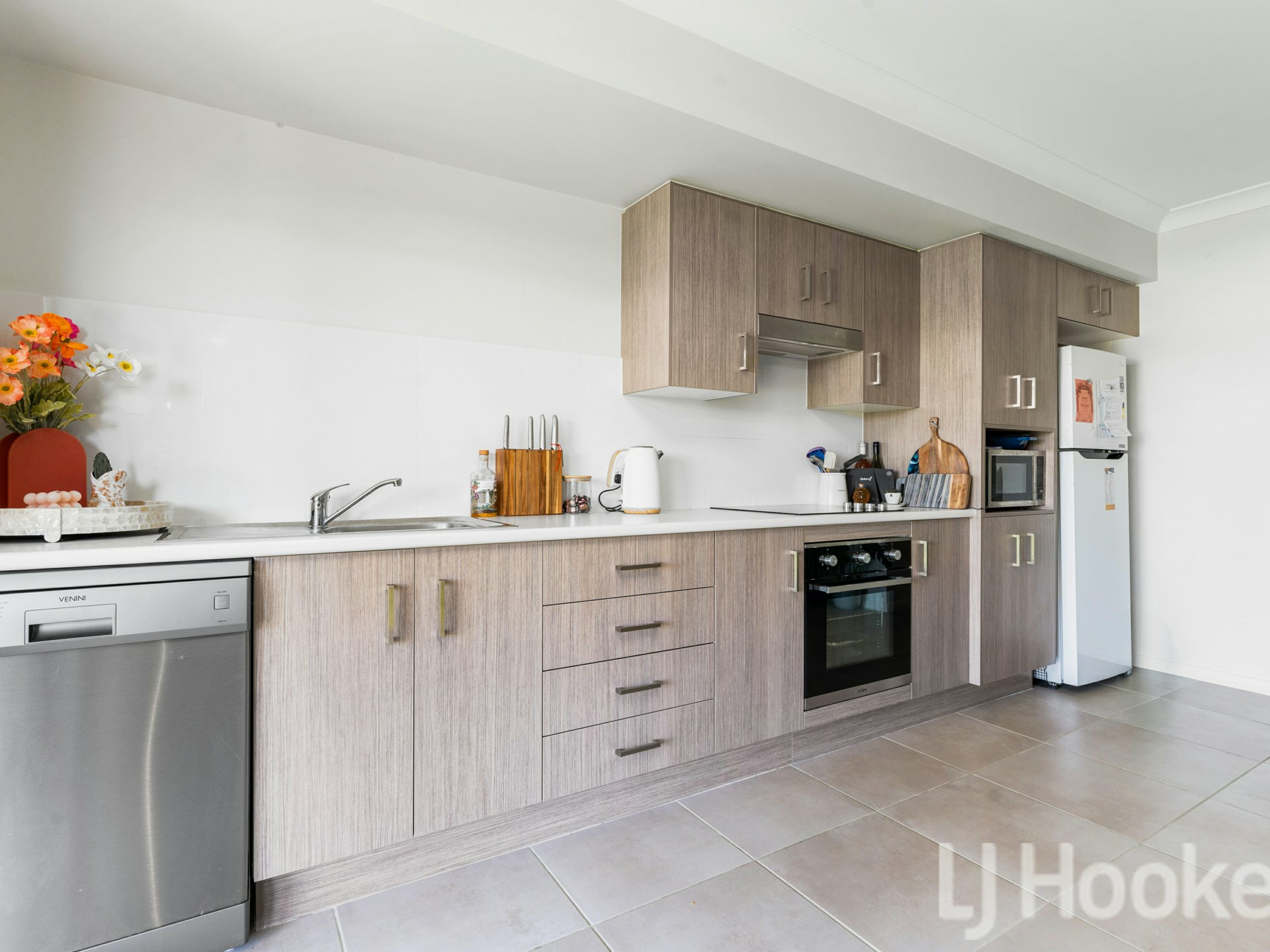 20 Wallace Way, KELSO
