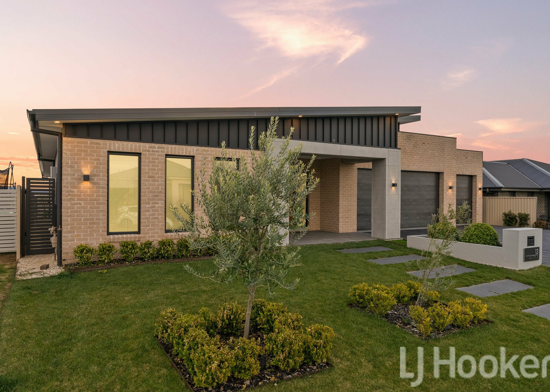 13 Cain Drive — photo 3 of 27