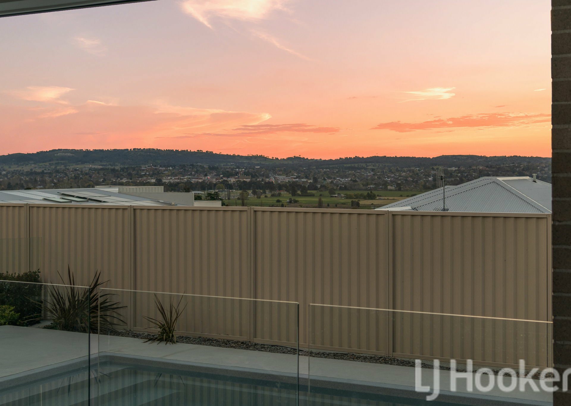 13 Cain Drive — photo 6 of 27