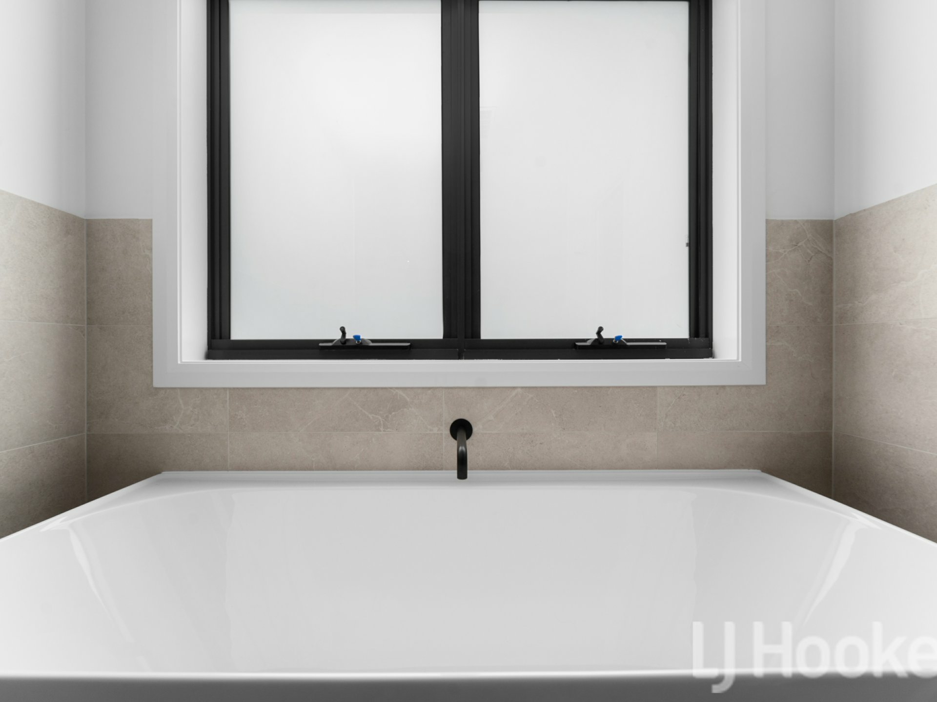 13 Cain Drive — photo 18 of 27