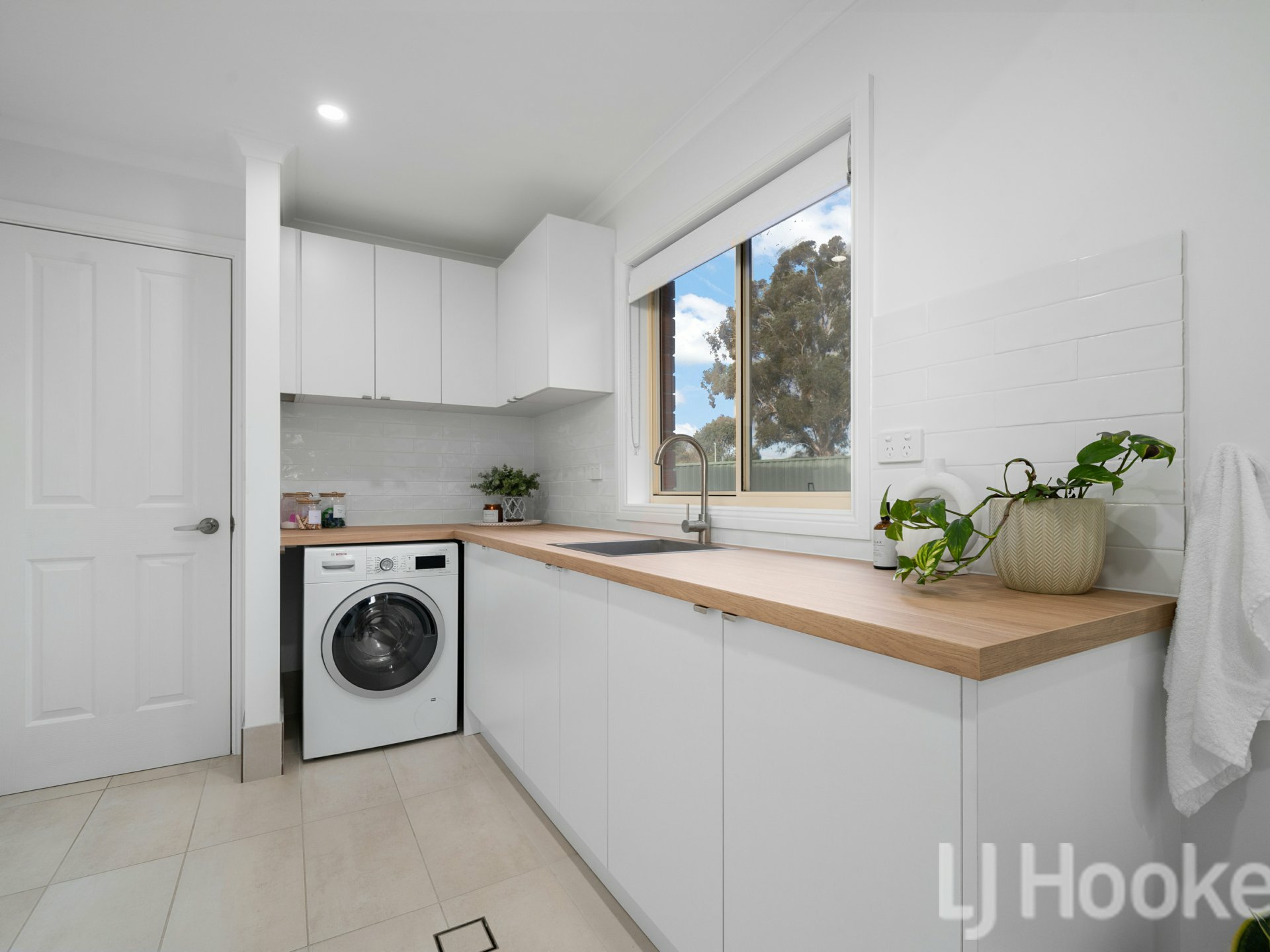 1 Rutherford Place, WEST BATHURST