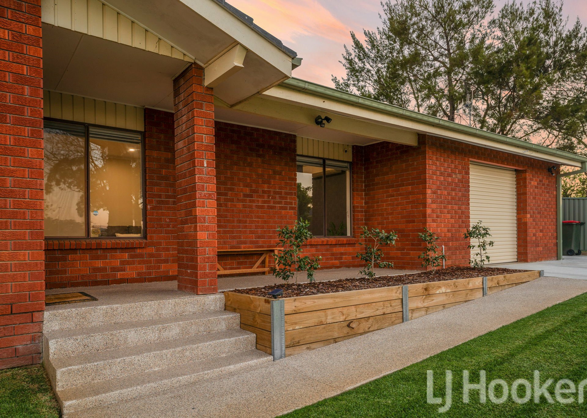 1 Rutherford Place, WEST BATHURST