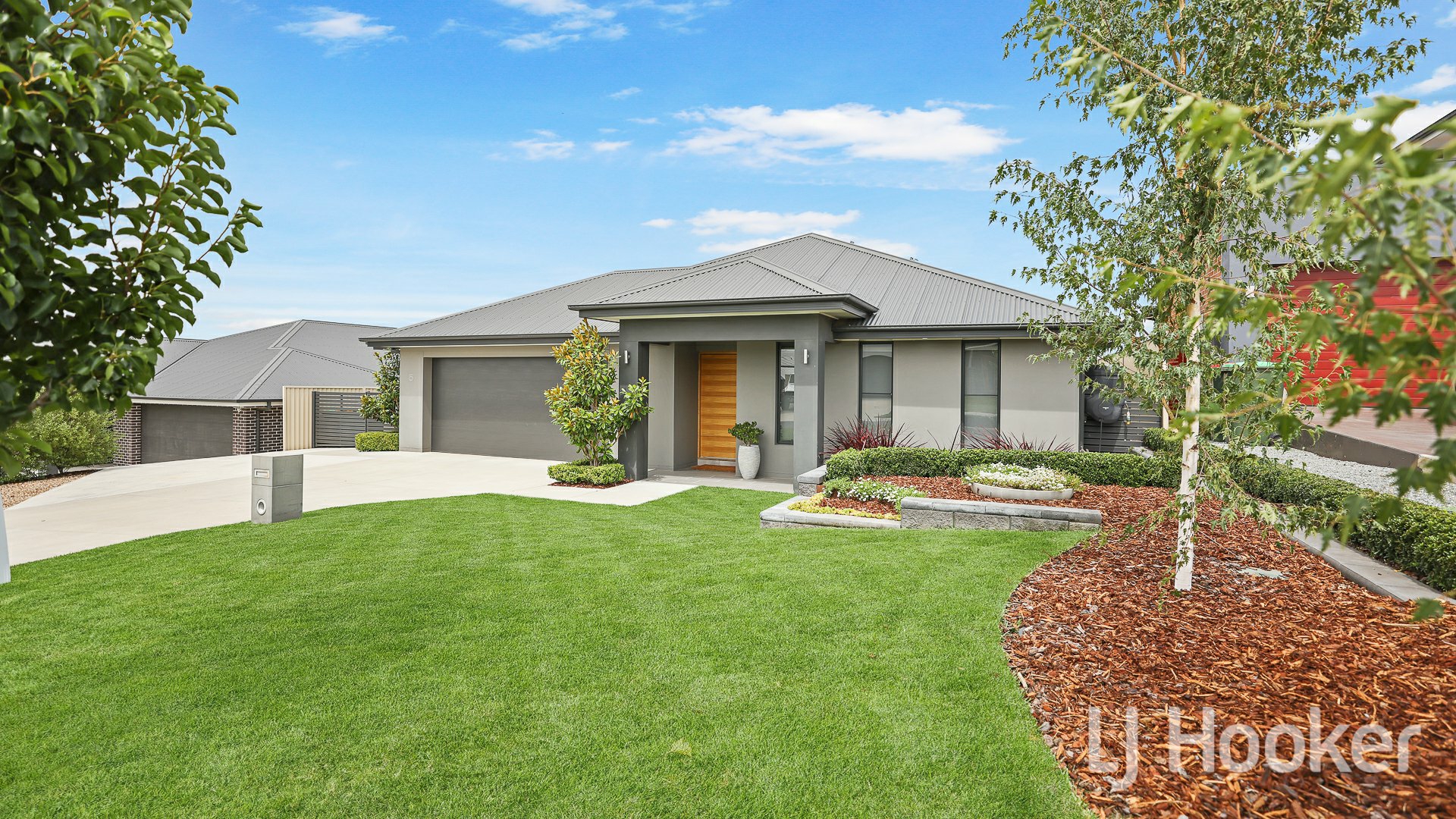 5 Cain Drive, KELSO