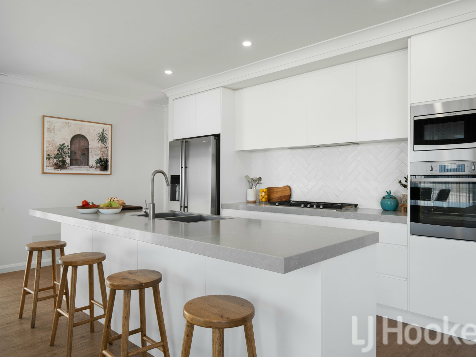 5 Cain Drive, KELSO