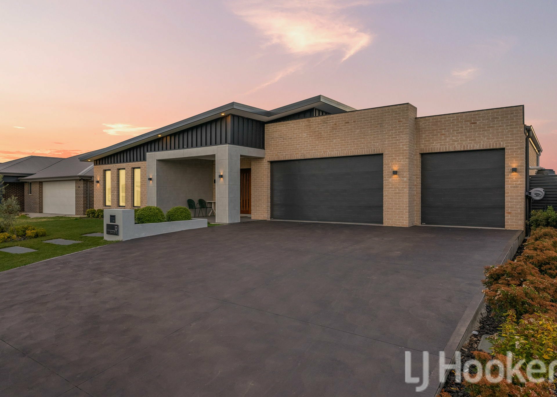 13 Cain Drive — photo 25 of 27