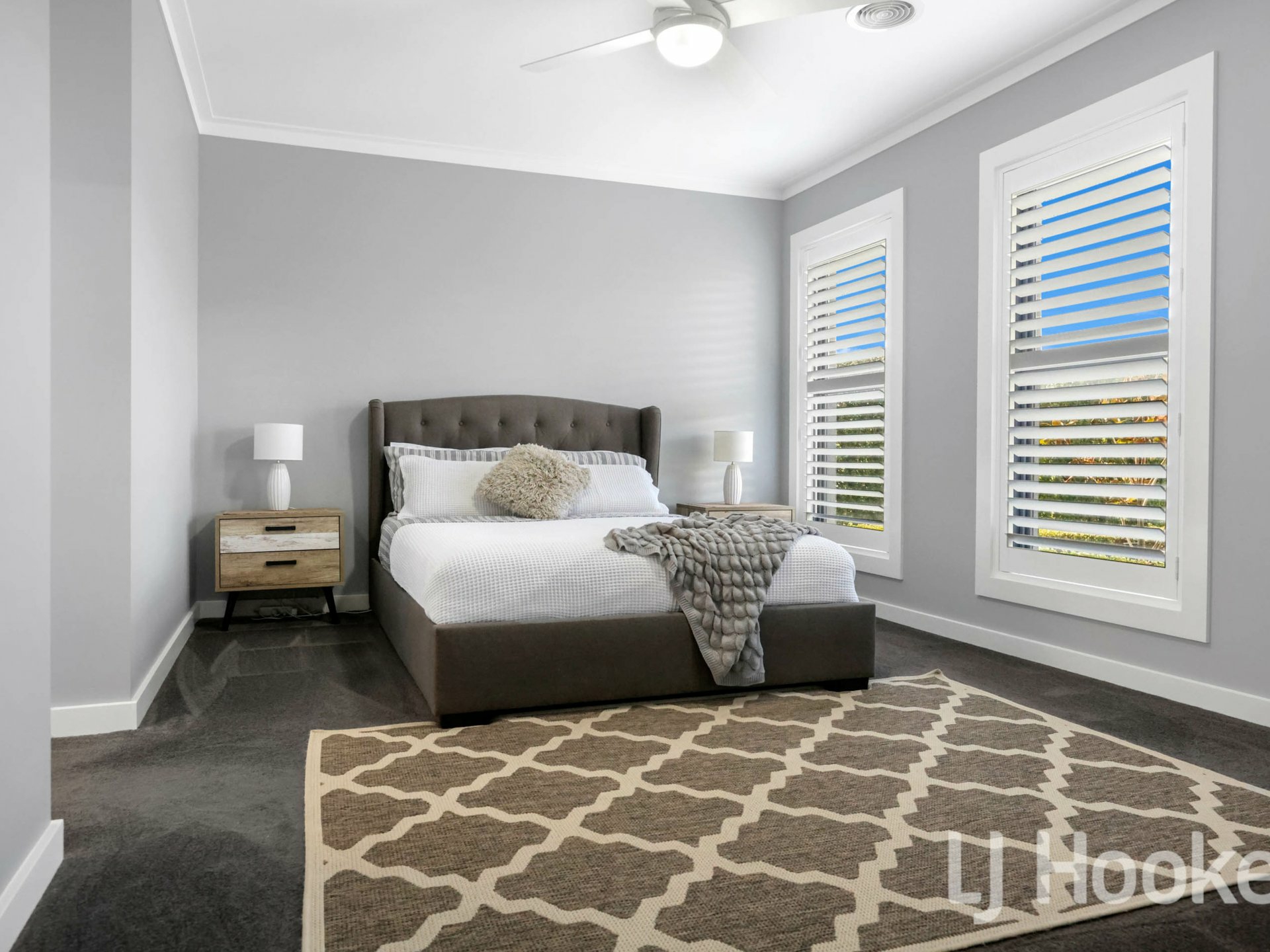 27 Dovey Drive, KELSO