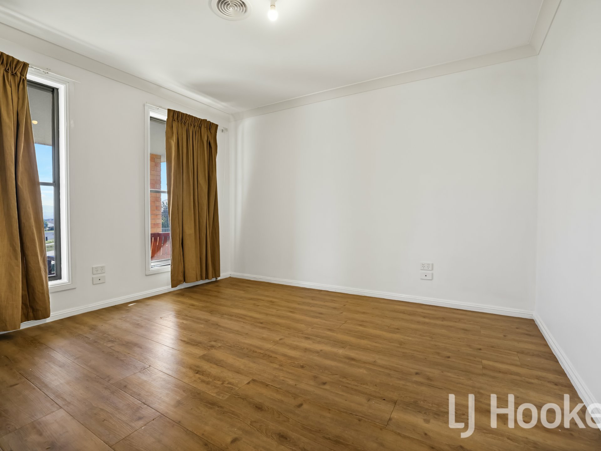 16 Chesterman Close, WINDRADYNE