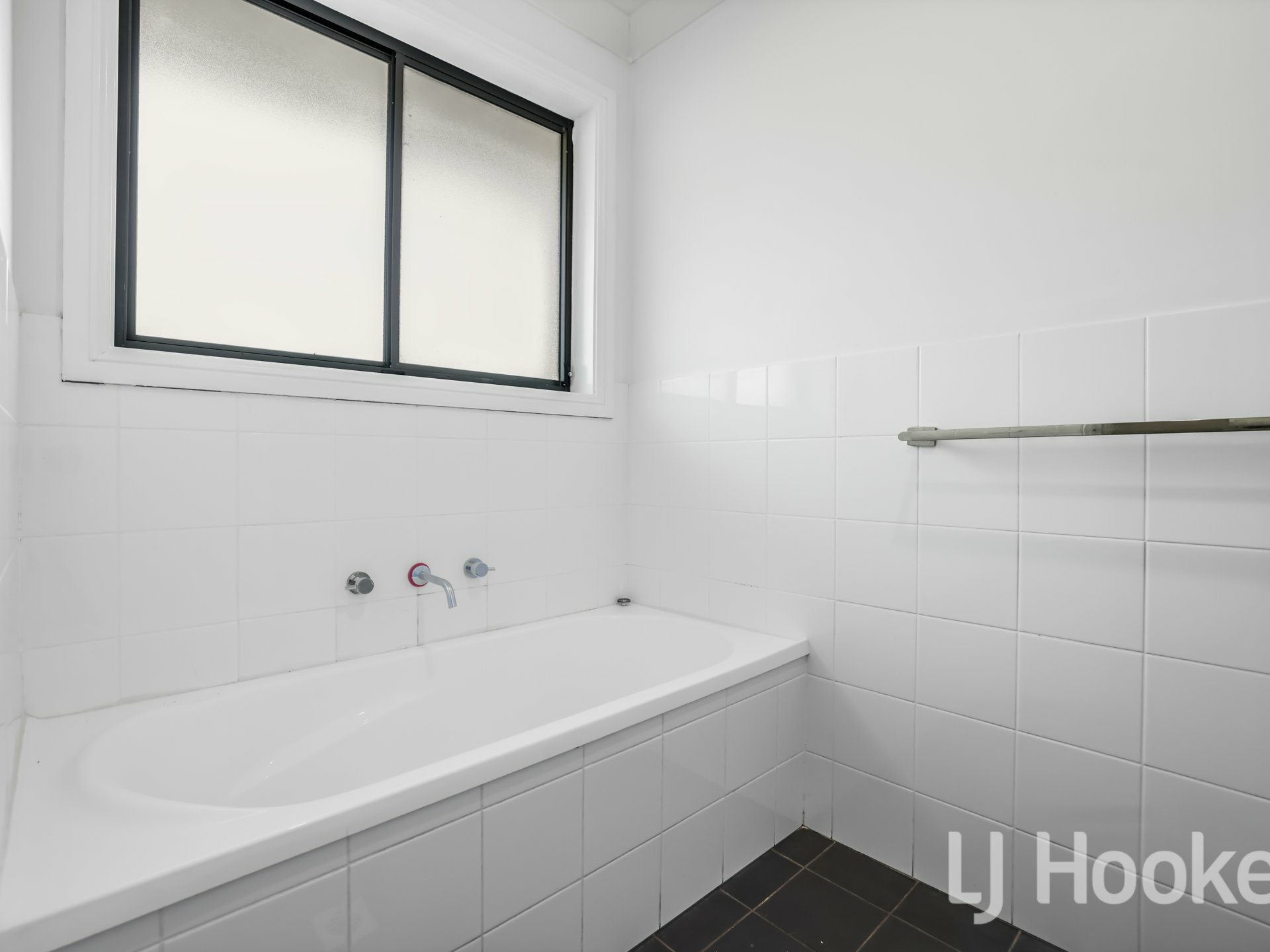 16 Chesterman Close, WINDRADYNE