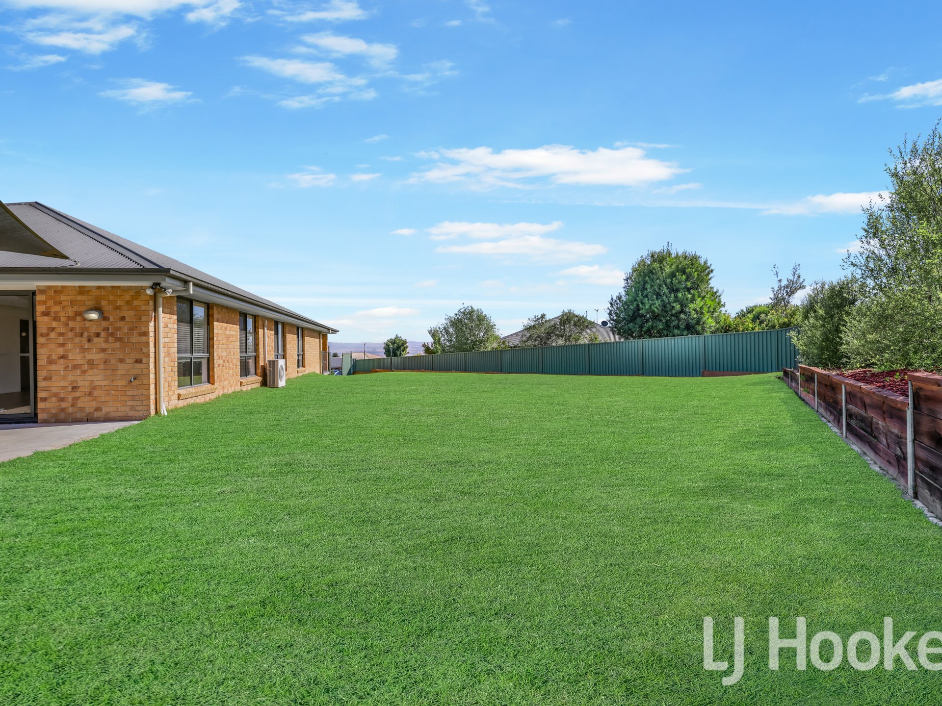 16 Chesterman Close, WINDRADYNE