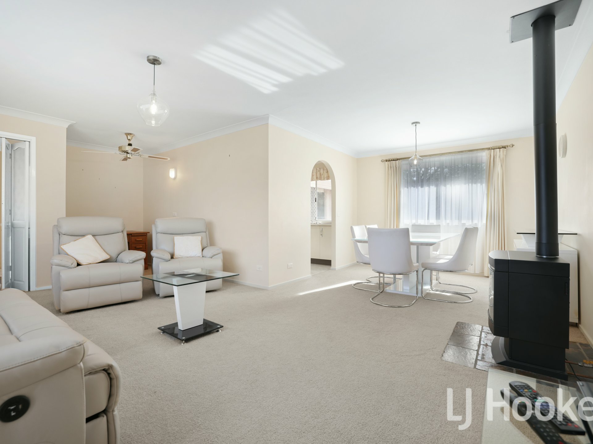 6 Heylin Place, BATHURST