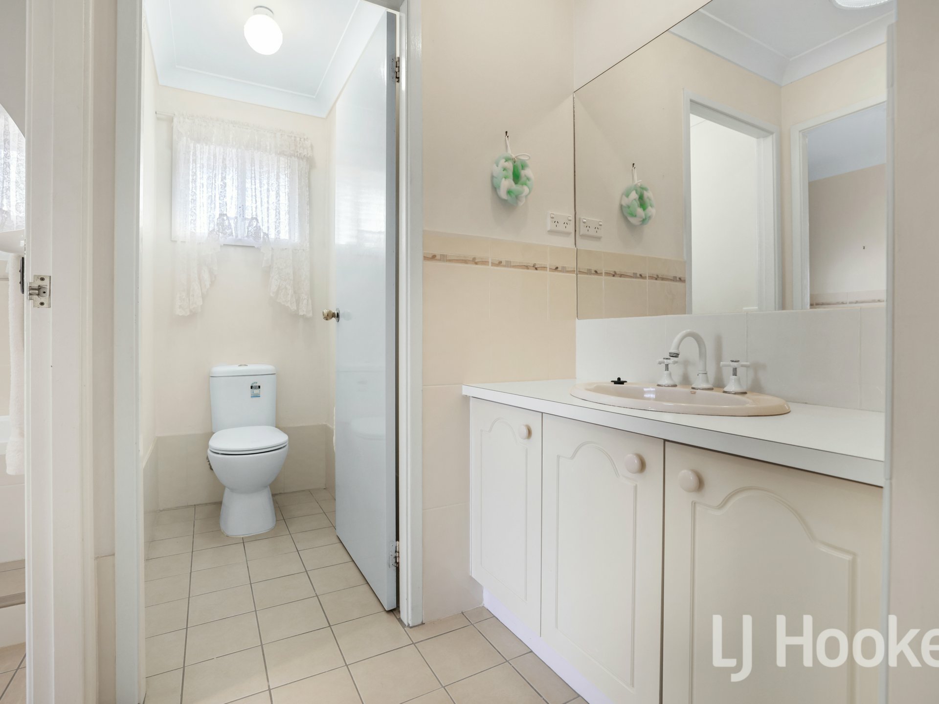 6 Heylin Place, BATHURST