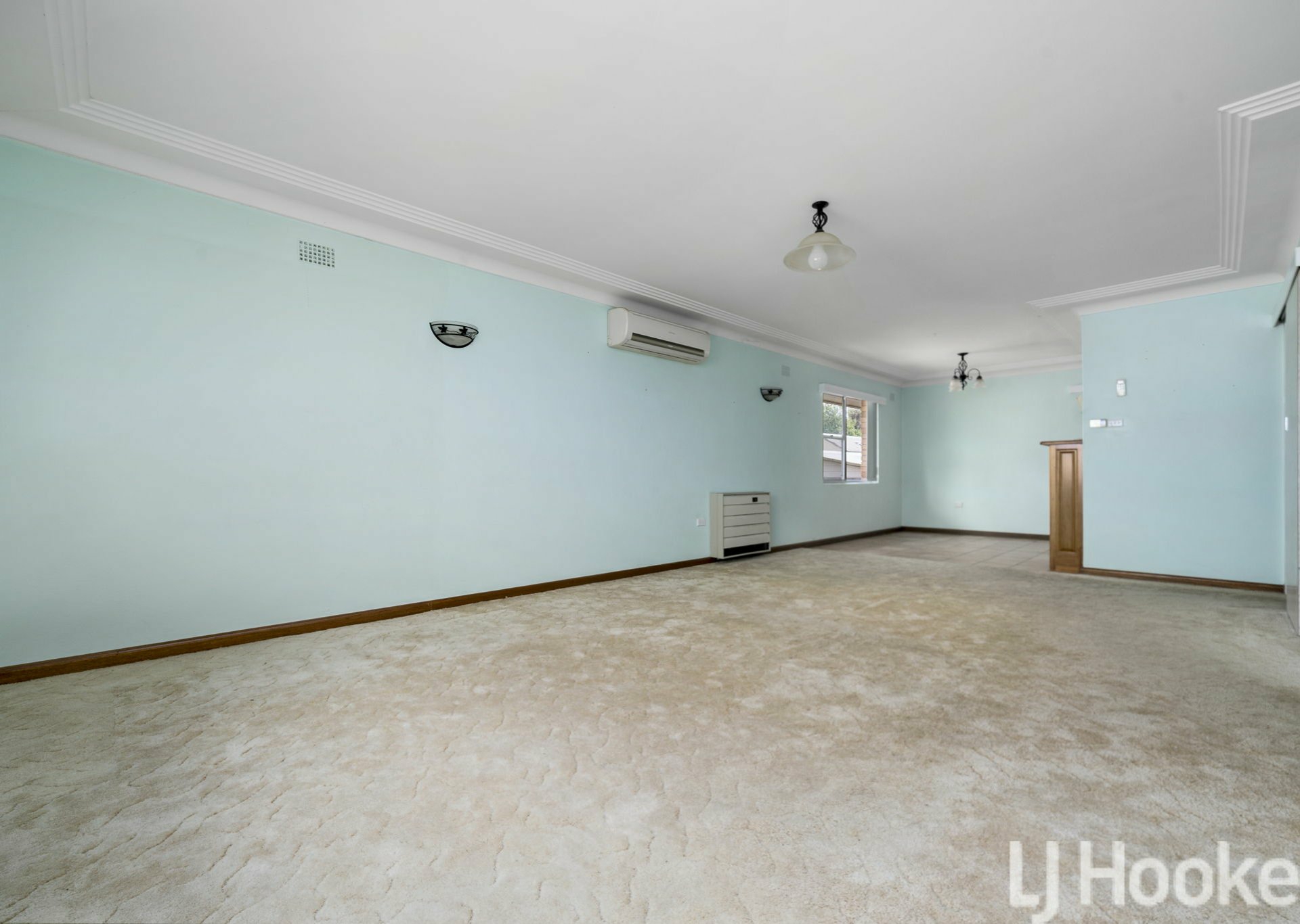 8 Loftus Street, BATHURST