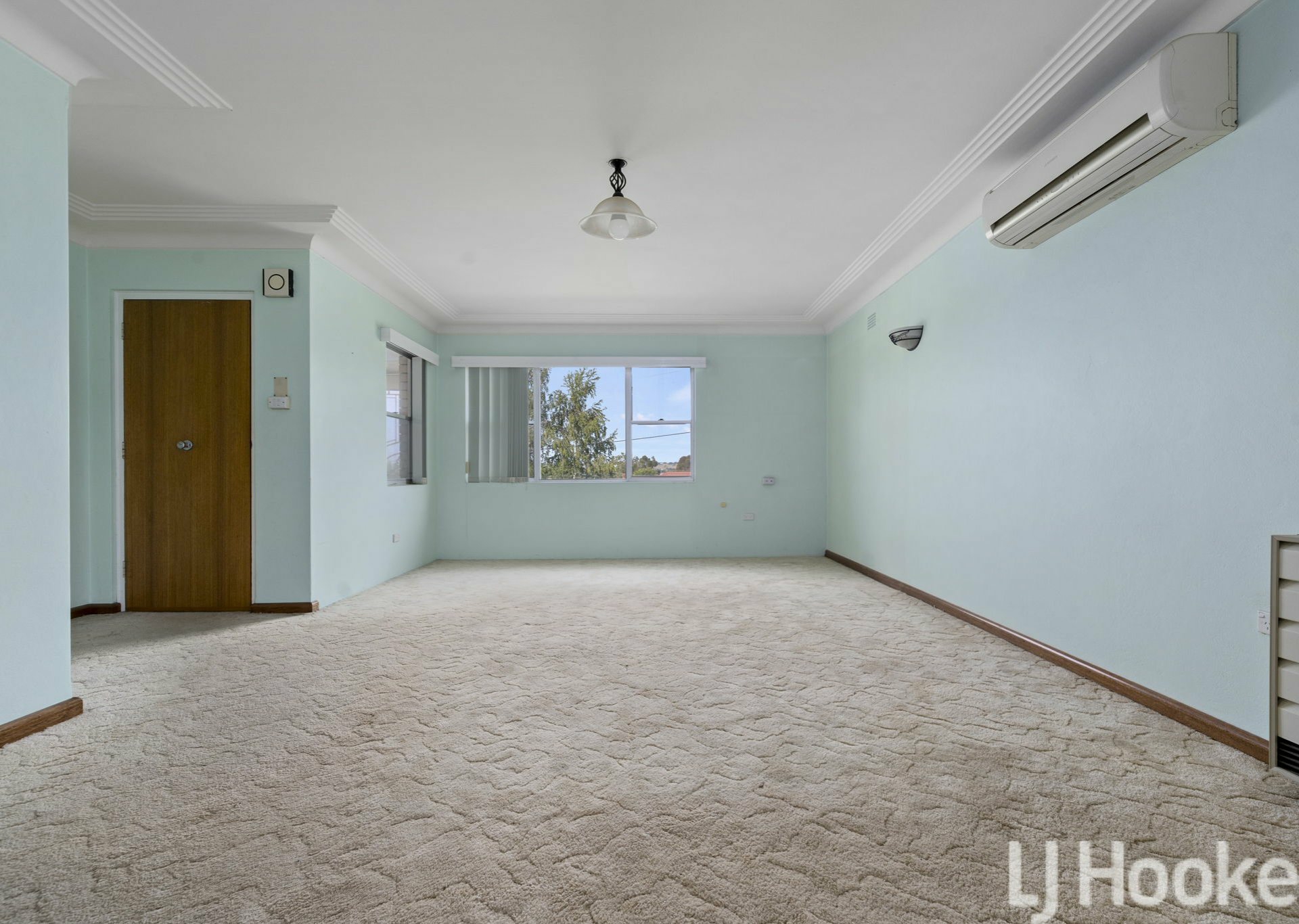 8 Loftus Street, BATHURST