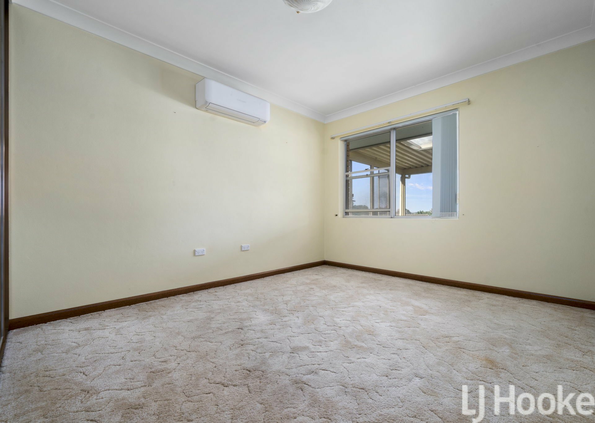 8 Loftus Street, BATHURST