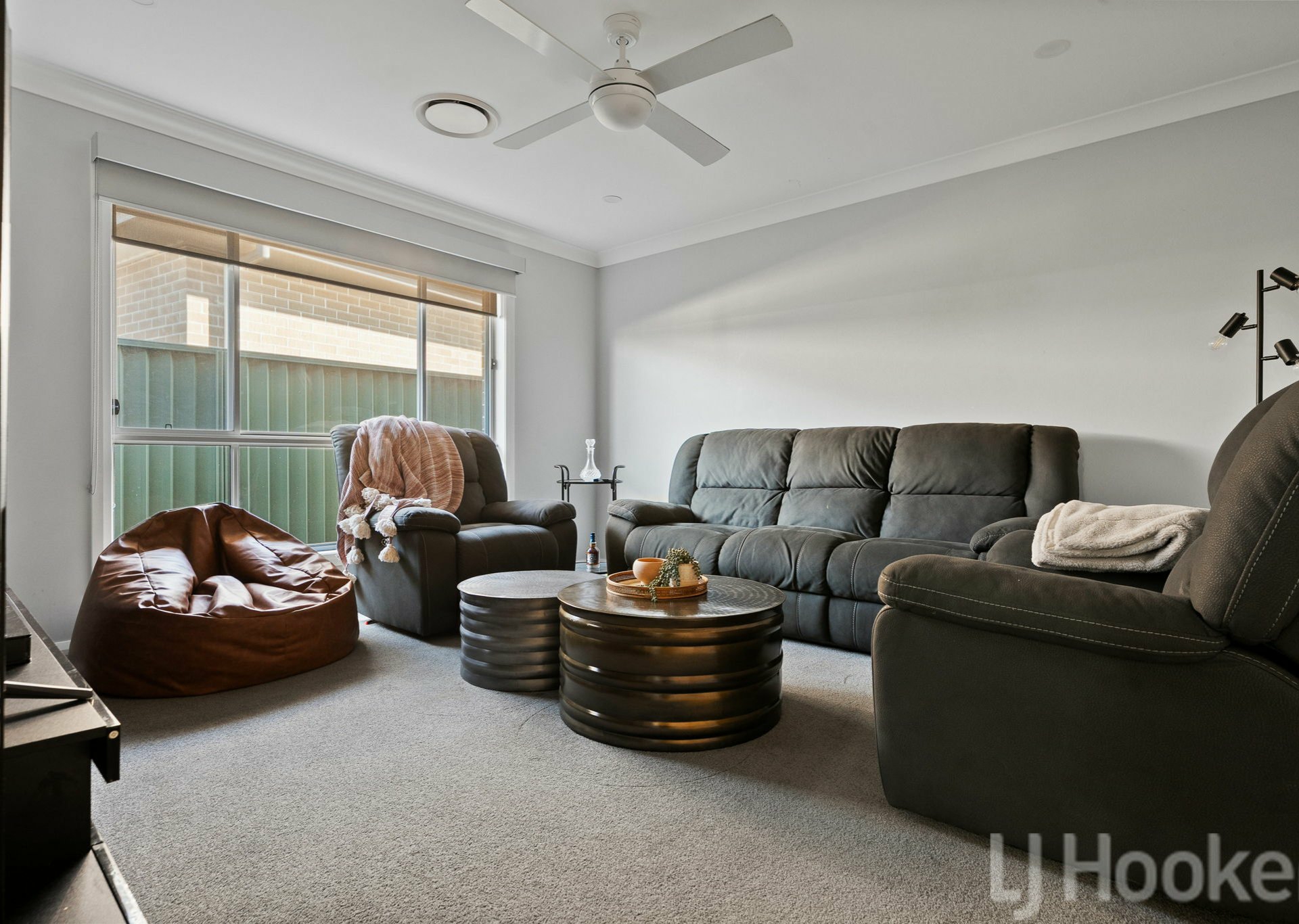 26 Wallace Way — photo 11 of 23