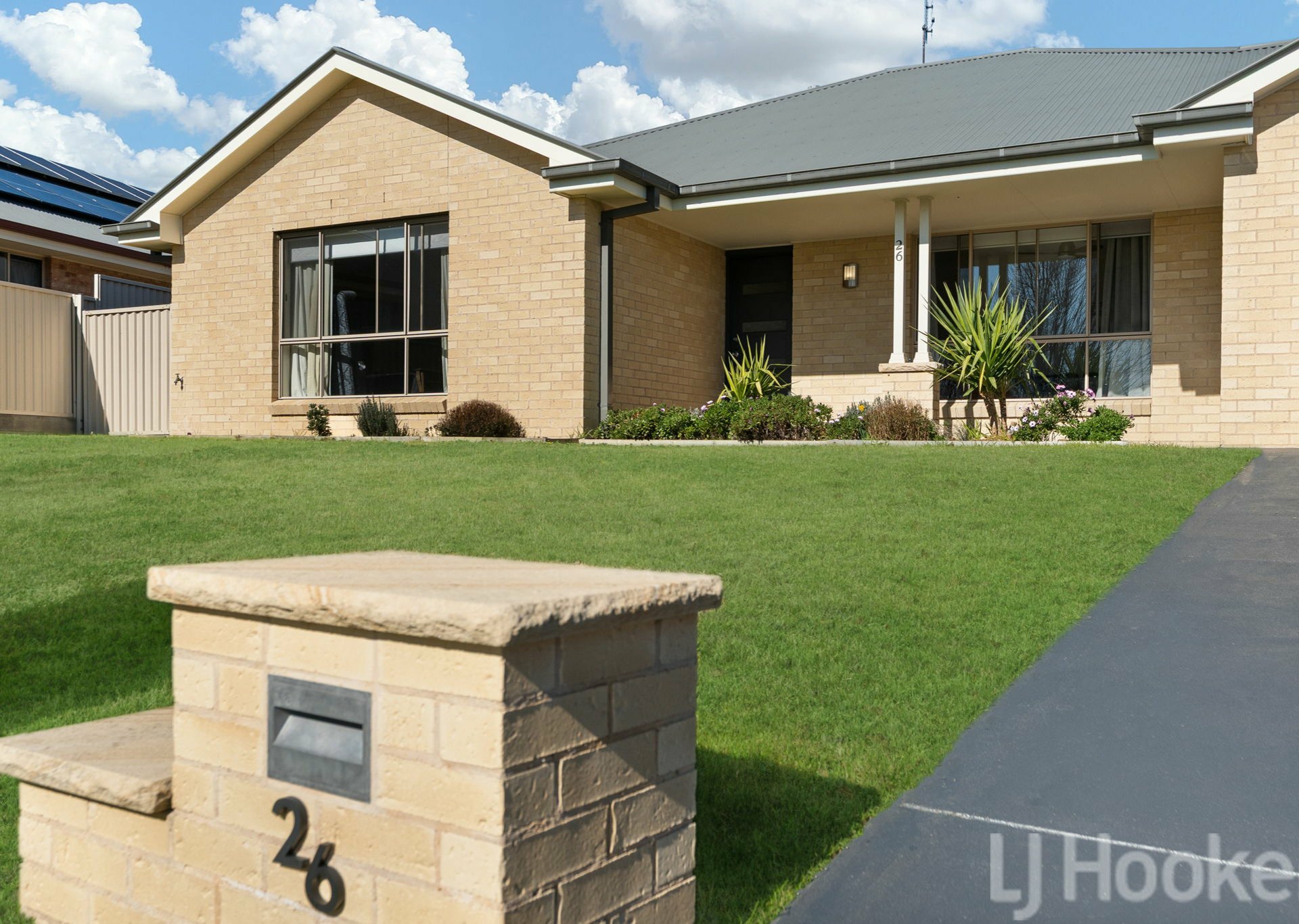 26 Riverside Retreat — photo from LJ Hooker Bathurst