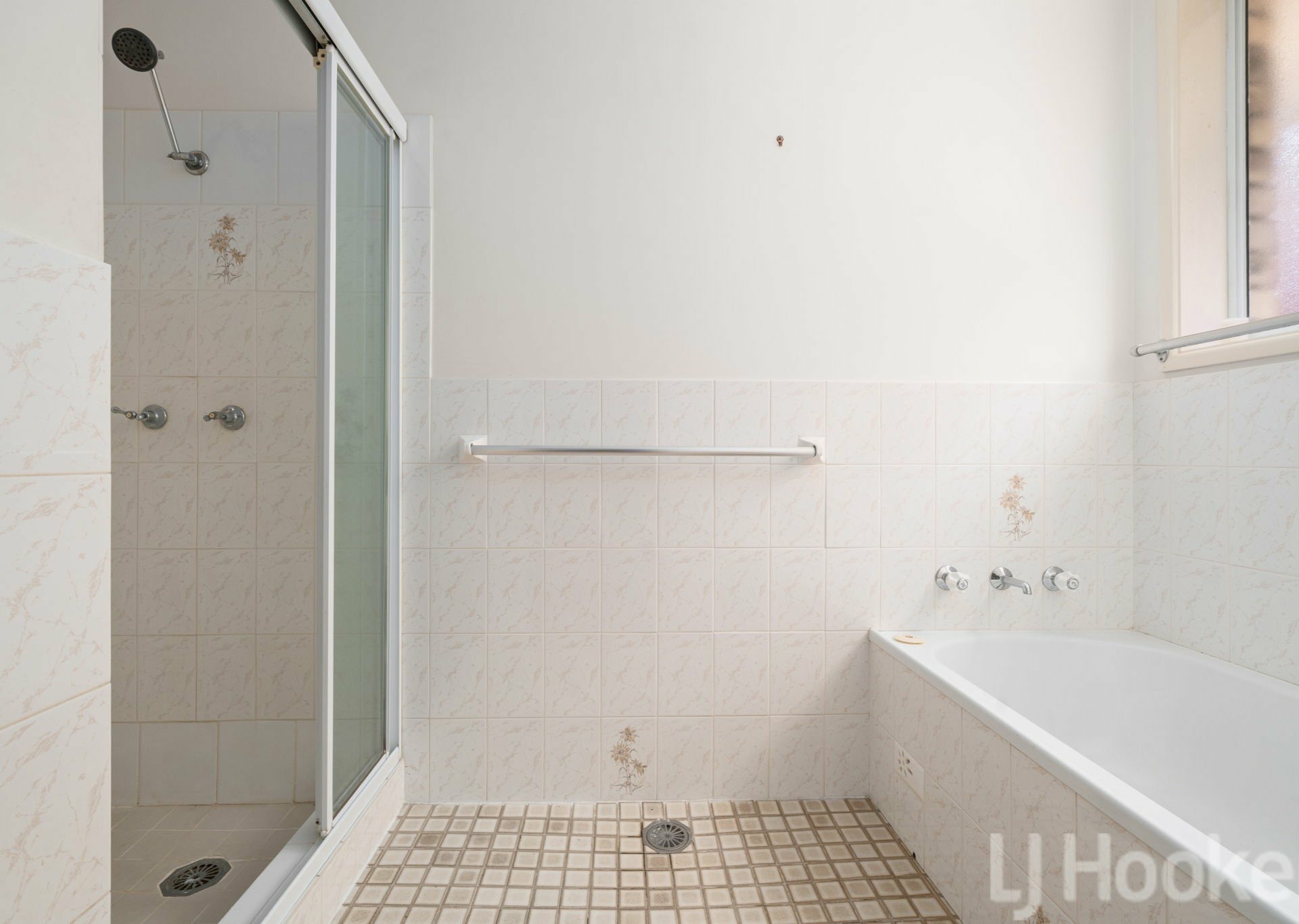 196 Suttor Street — photo 10 of 17