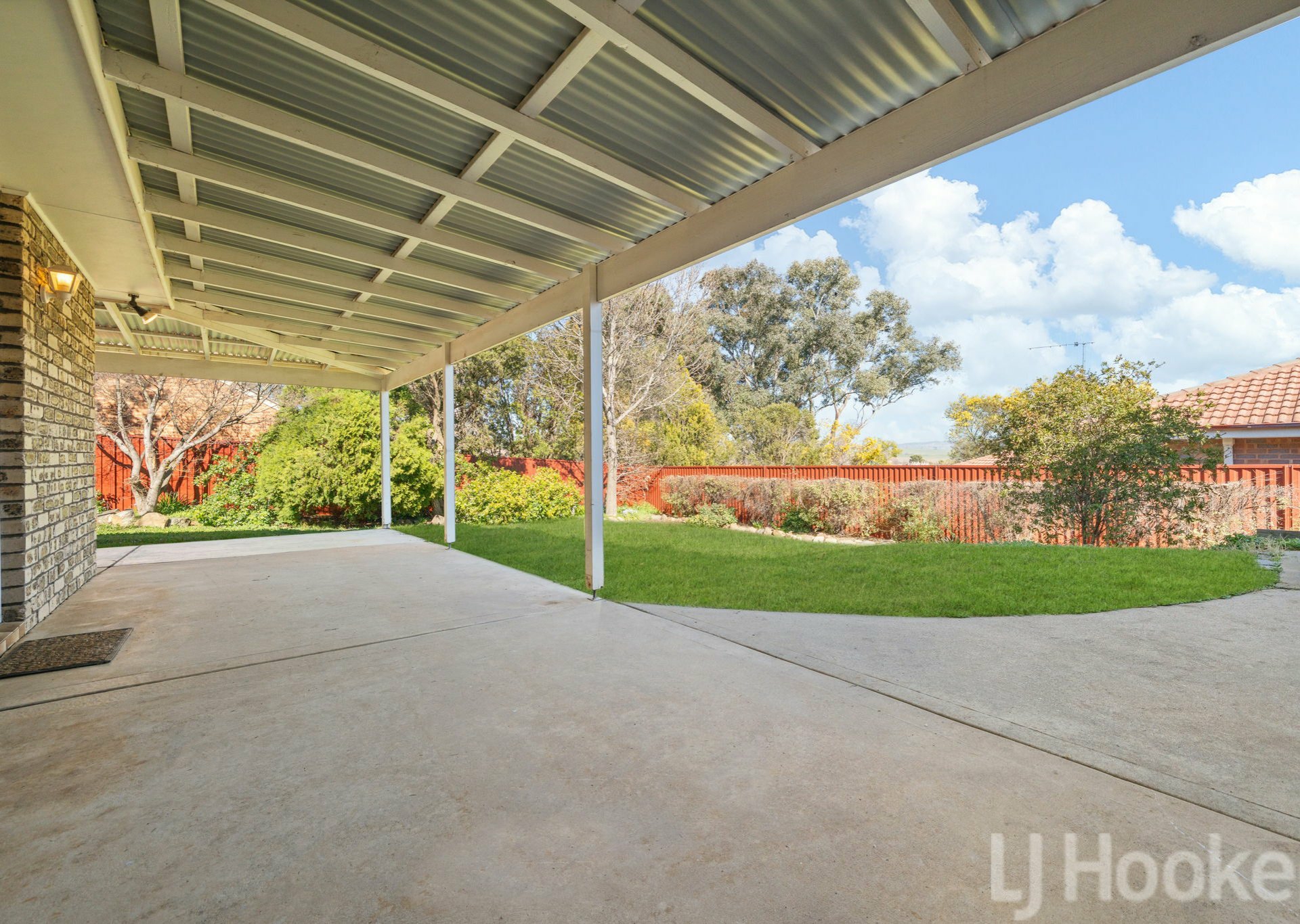 196 Suttor Street — photo 11 of 17