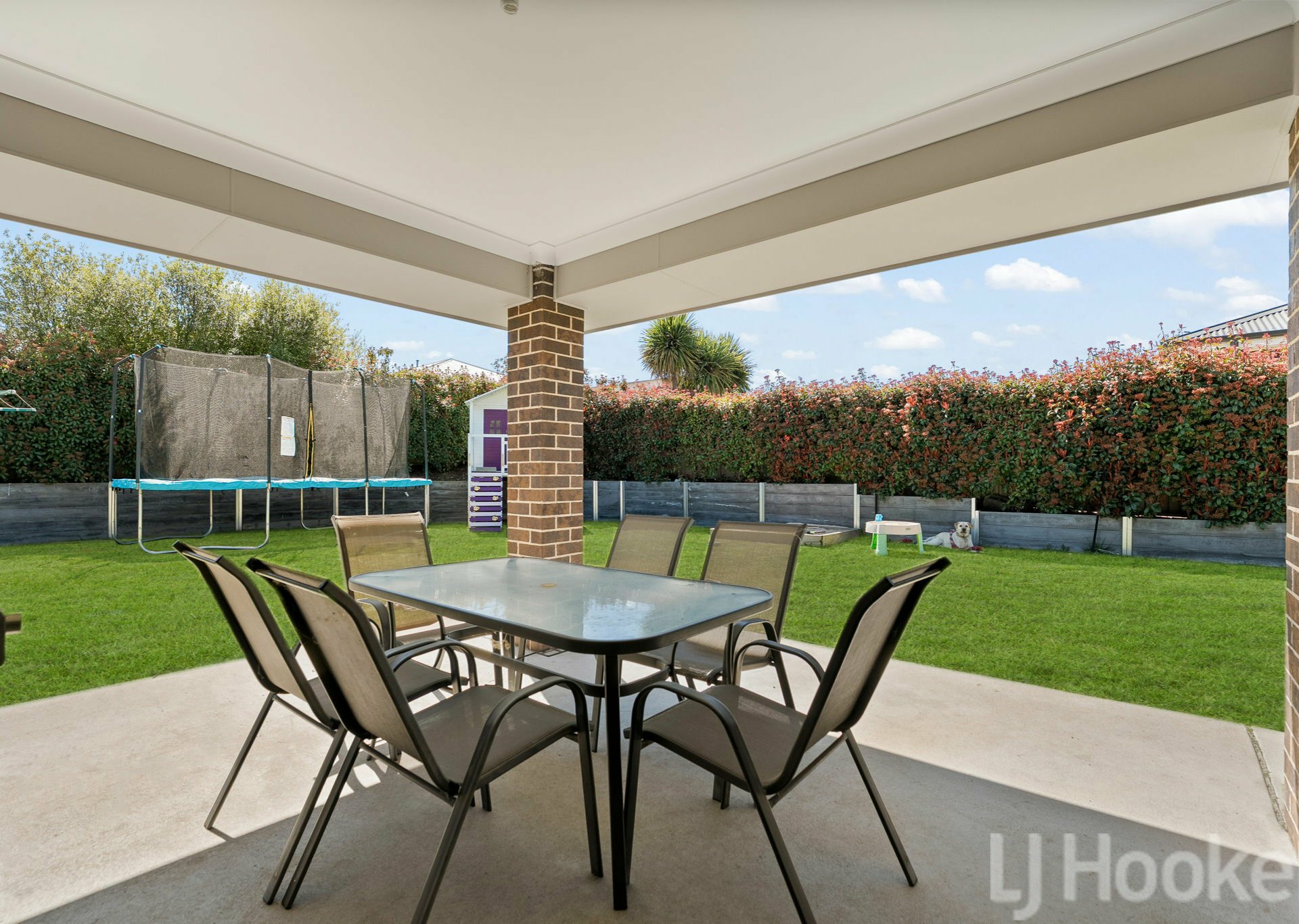 68 Wentworth Drive — photo 15 of 19