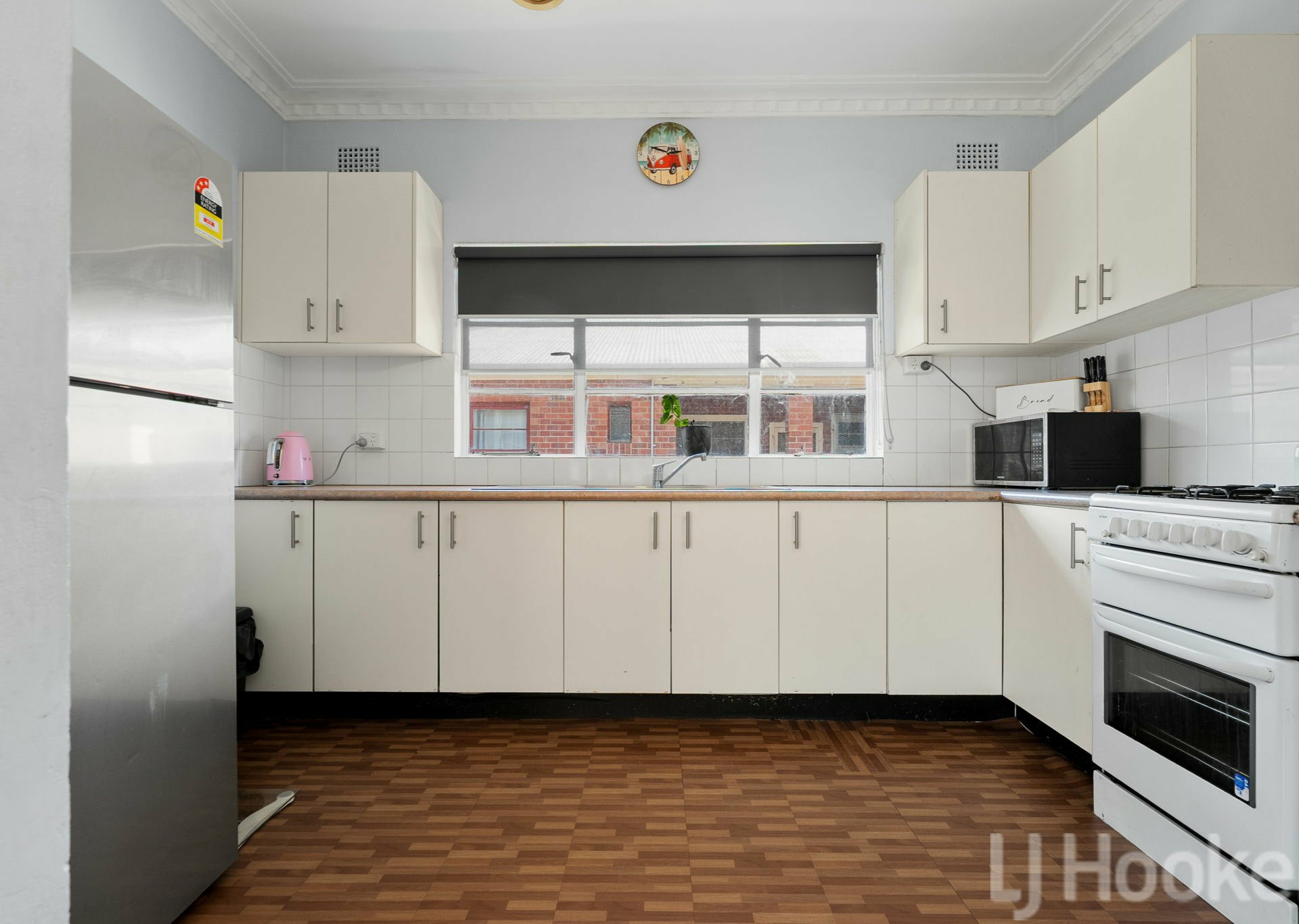 49 Commonwealth Street — photo 5 of 14
