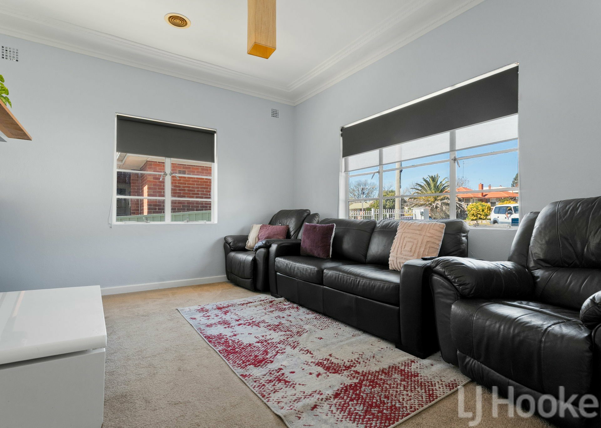 49 Commonwealth Street — photo 7 of 14