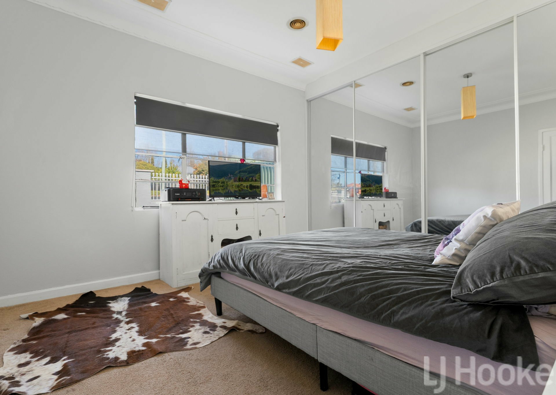 49 Commonwealth Street — photo 8 of 14